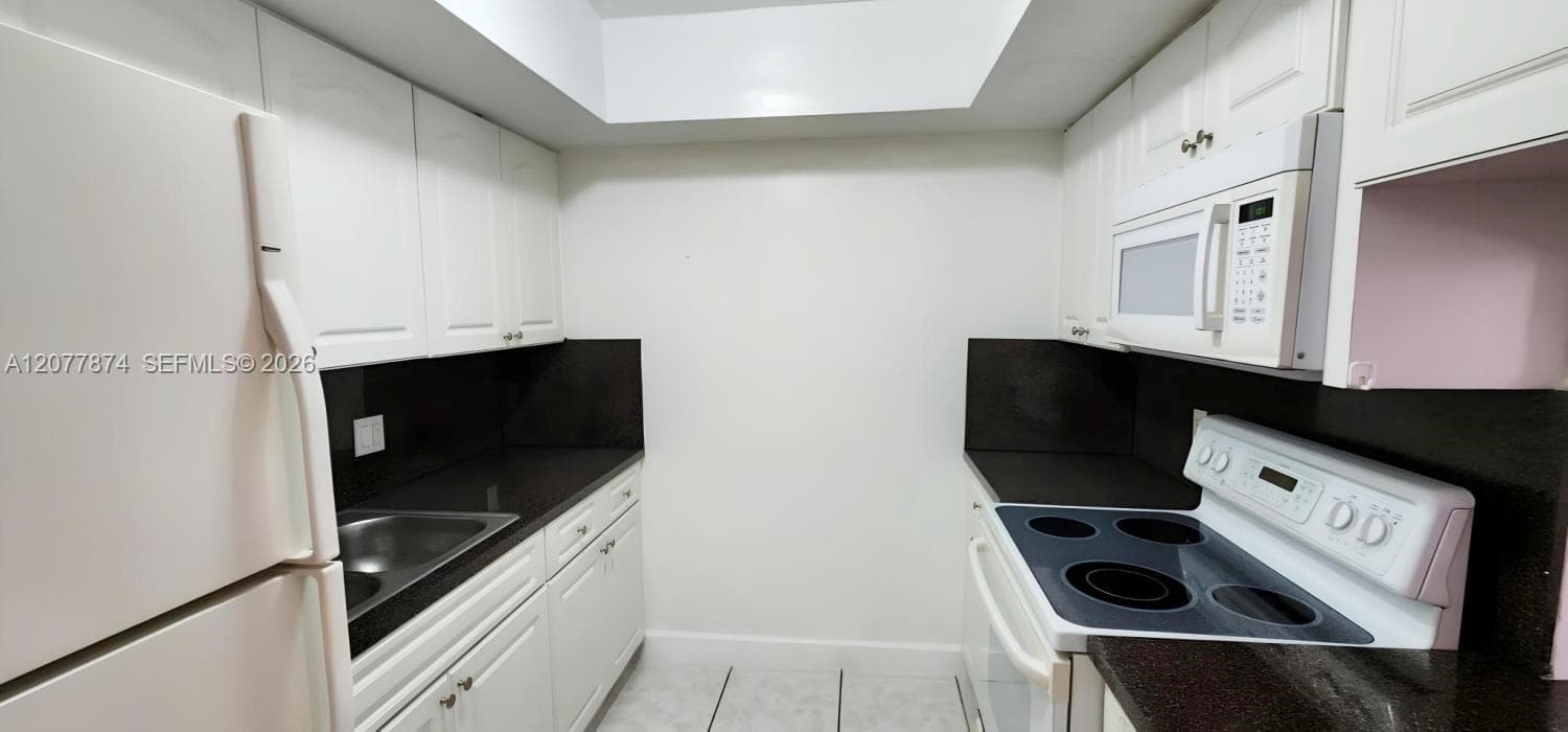 SUTTON HOUSE · #16 in North Miami - Photo 12
