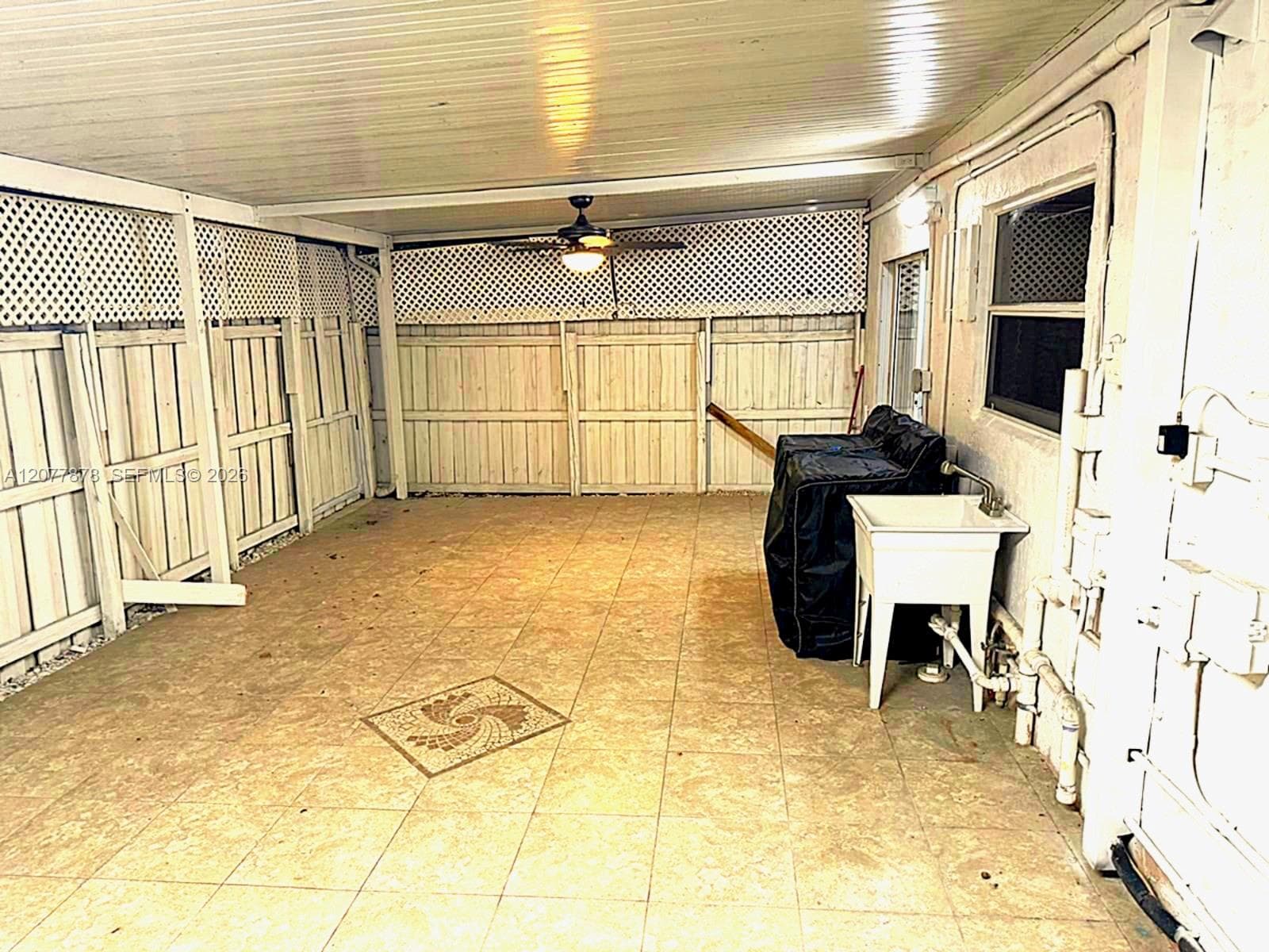 LAS VILLAS SEGOVIA CONDO · #25 in Hialeah - Photo 6