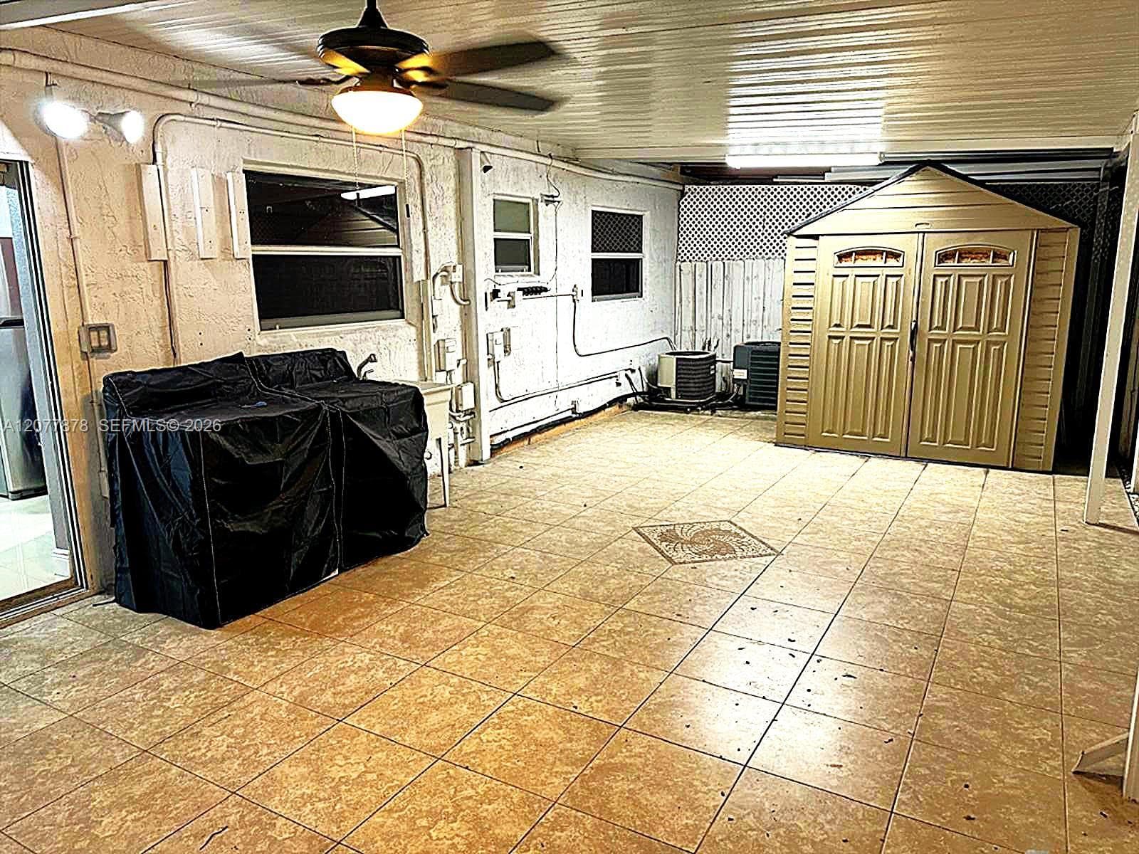 LAS VILLAS SEGOVIA CONDO · #25 in Hialeah - Photo 5