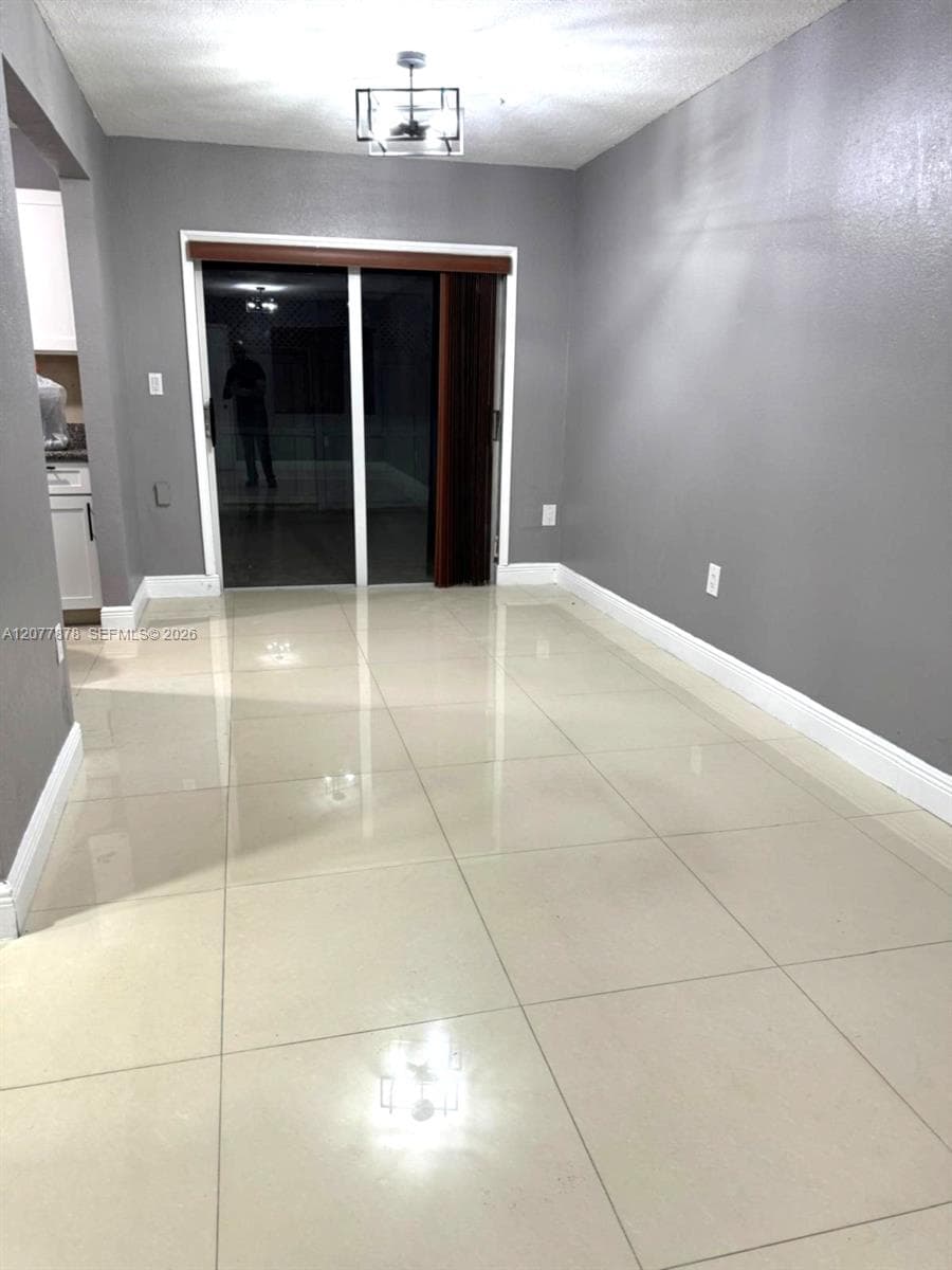 LAS VILLAS SEGOVIA CONDO · #25 in Hialeah - Photo 10