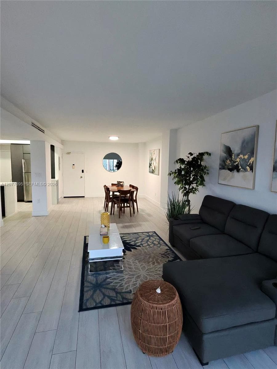 ARLEN HOUSE WEST CONDO · #1723 in Sunny Isles Beach - Photo 5