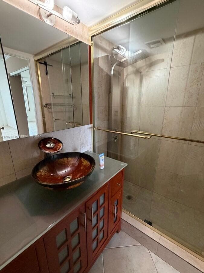 ADMIRALS PORT CONDO WEST · #1507E in Aventura - Photo 5
