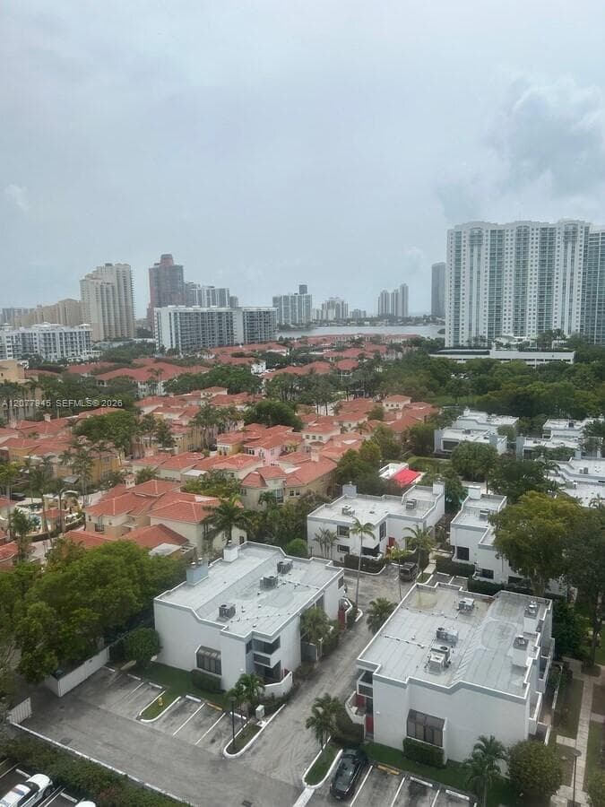 ADMIRALS PORT CONDO WEST · #1507E in Aventura - Photo 8