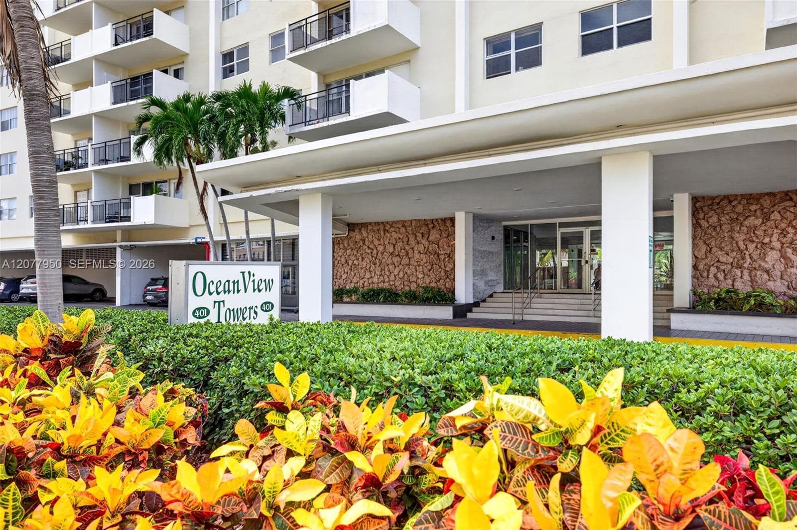 OCEAN VIEW TOWERS CONDO · #708 in Hallandale Beach - Photo 17