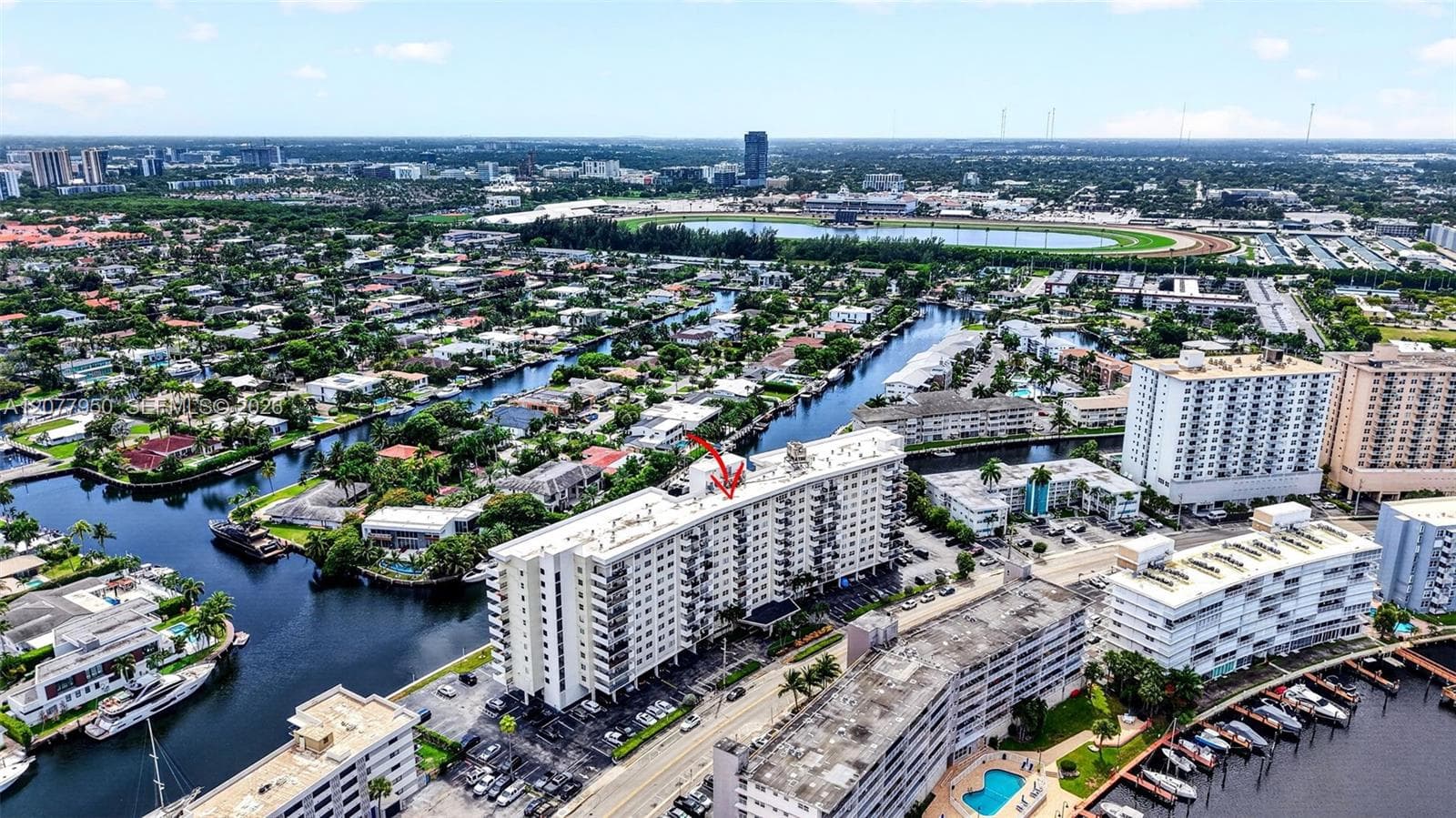 OCEAN VIEW TOWERS CONDO · #708 in Hallandale Beach - Photo 24