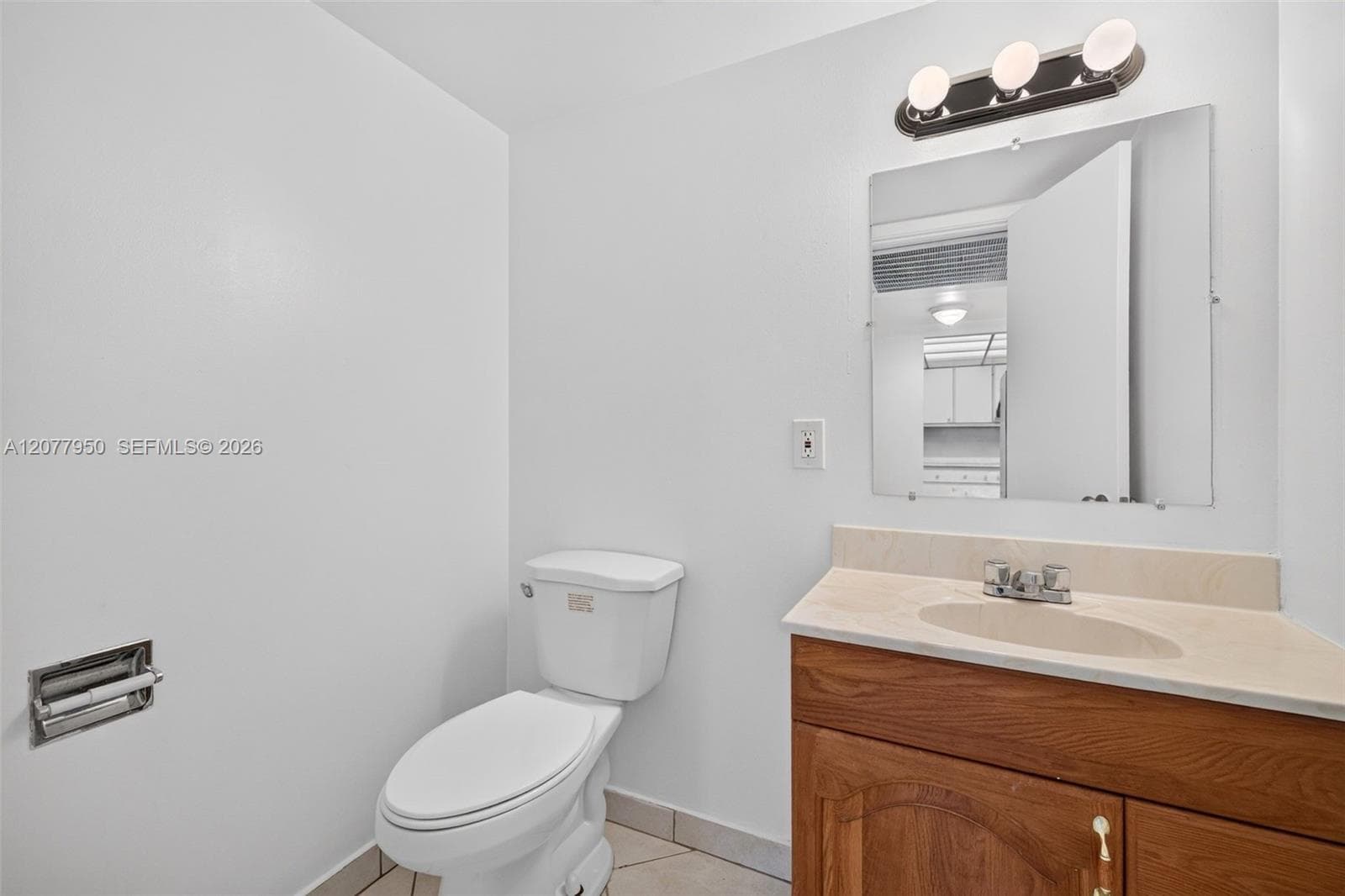 OCEAN VIEW TOWERS CONDO · #708 in Hallandale Beach - Photo 8