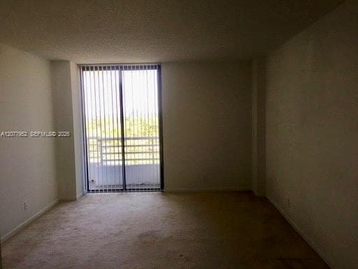 PARC CENTRAL · #1210 in Aventura - Photo 4