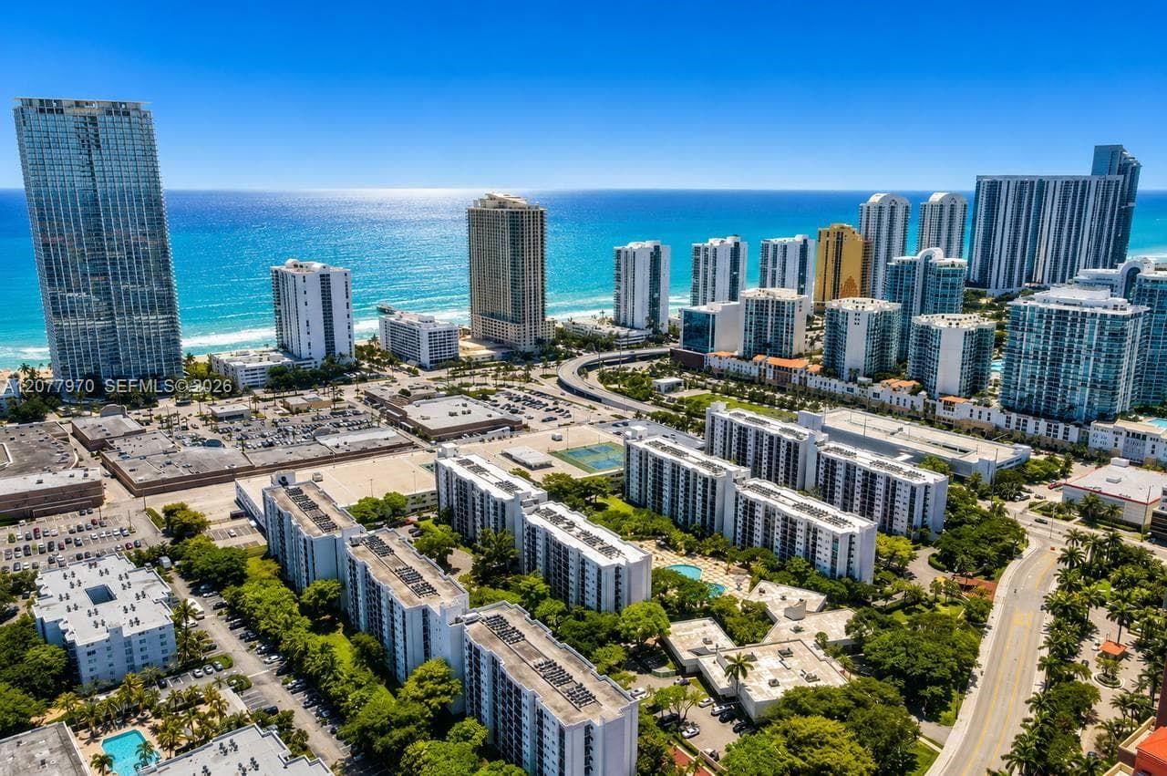 PLAZA OF AMERICAS CONDO P · #318 in Sunny Isles Beach - Photo 14