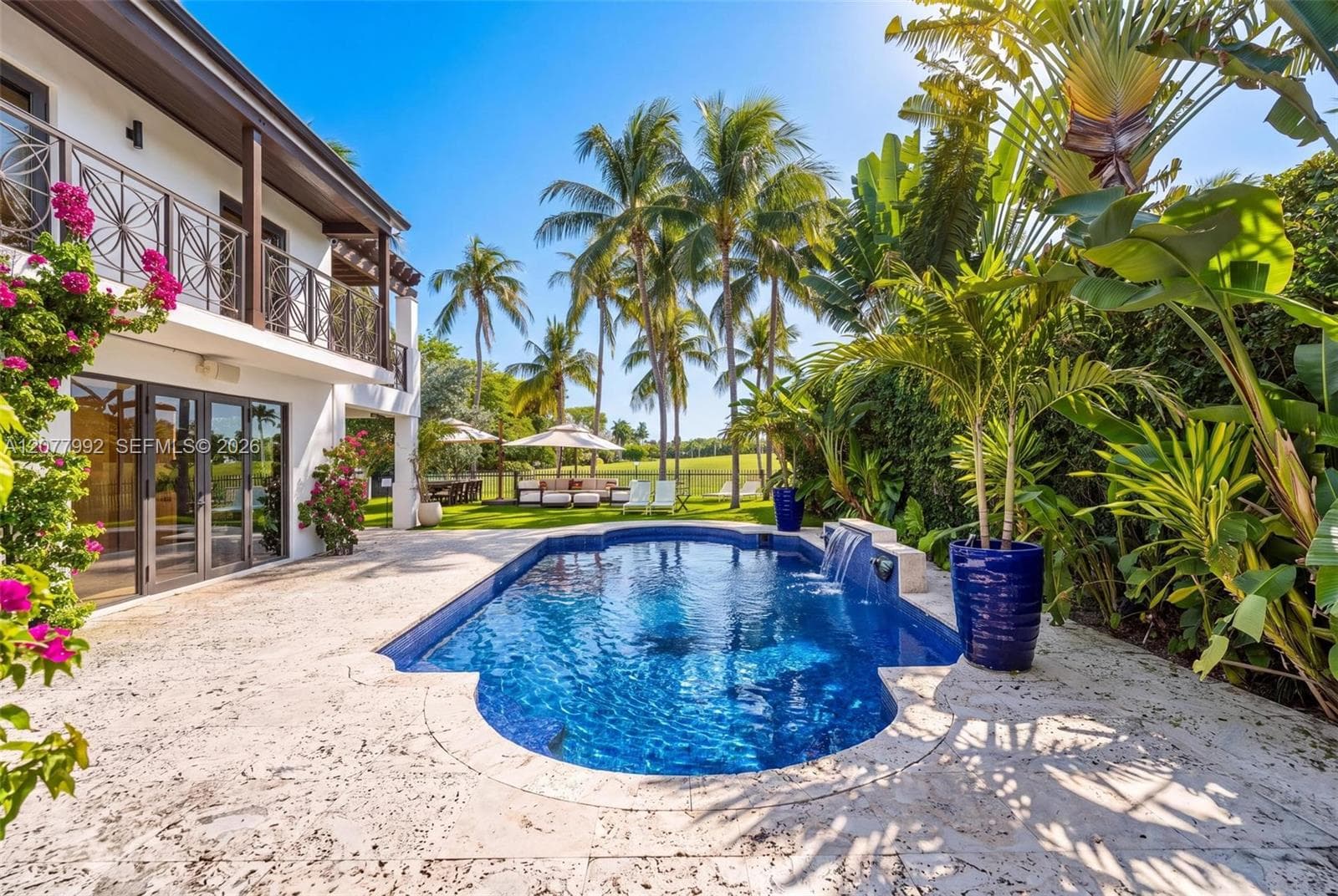 5170 La Gorce Dr photo 2