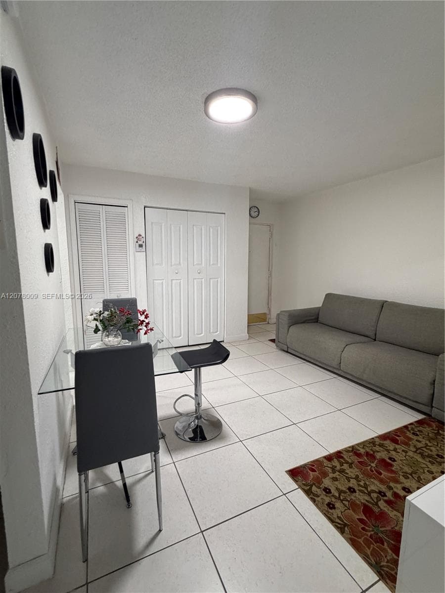 LAKEVIEW GARDENS AT MIAMI · #C1005 in Hialeah - Photo 6