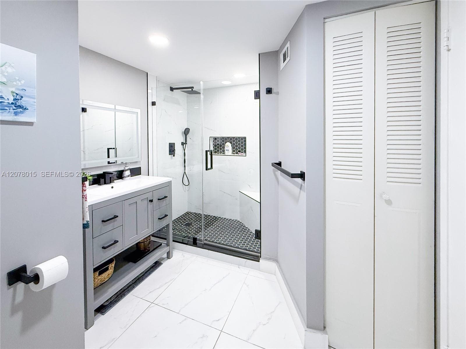 Buckly Towers · #1406W in Miami - Photo 16