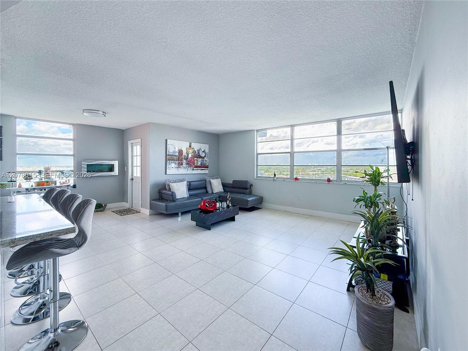 Buckly Towers · #1406W in Miami - Photo 5