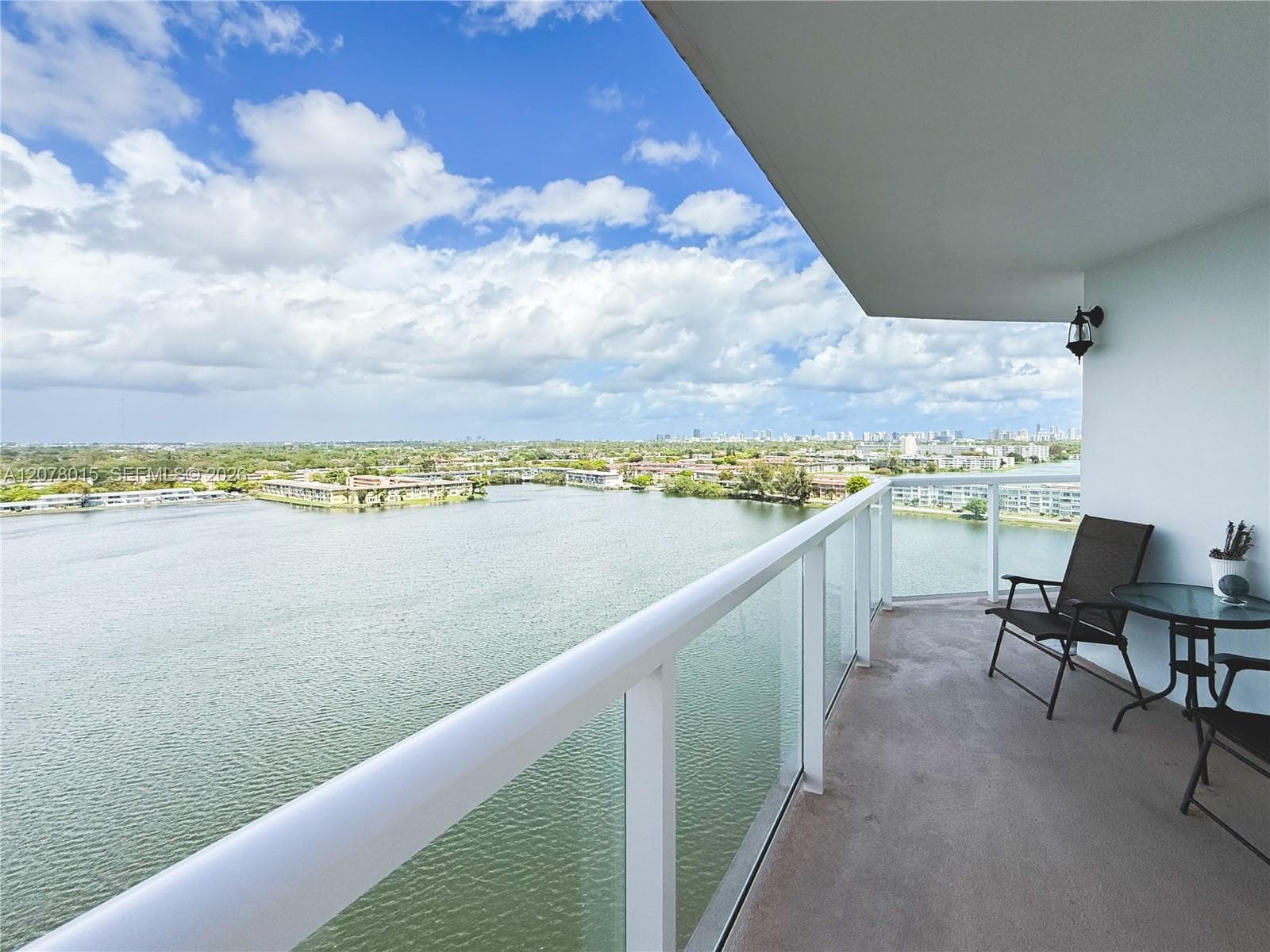 Buckly Towers · #1406W in Miami - Photo 18