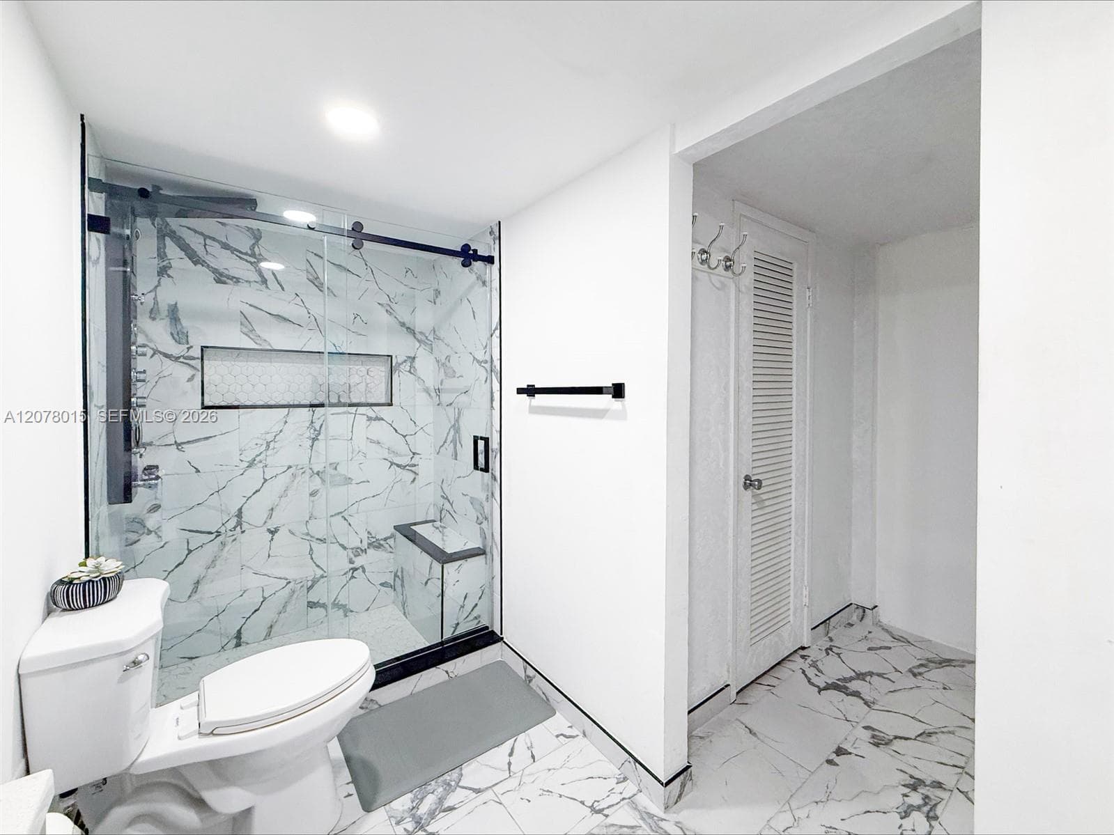 Buckly Towers · #1406W in Miami - Photo 15