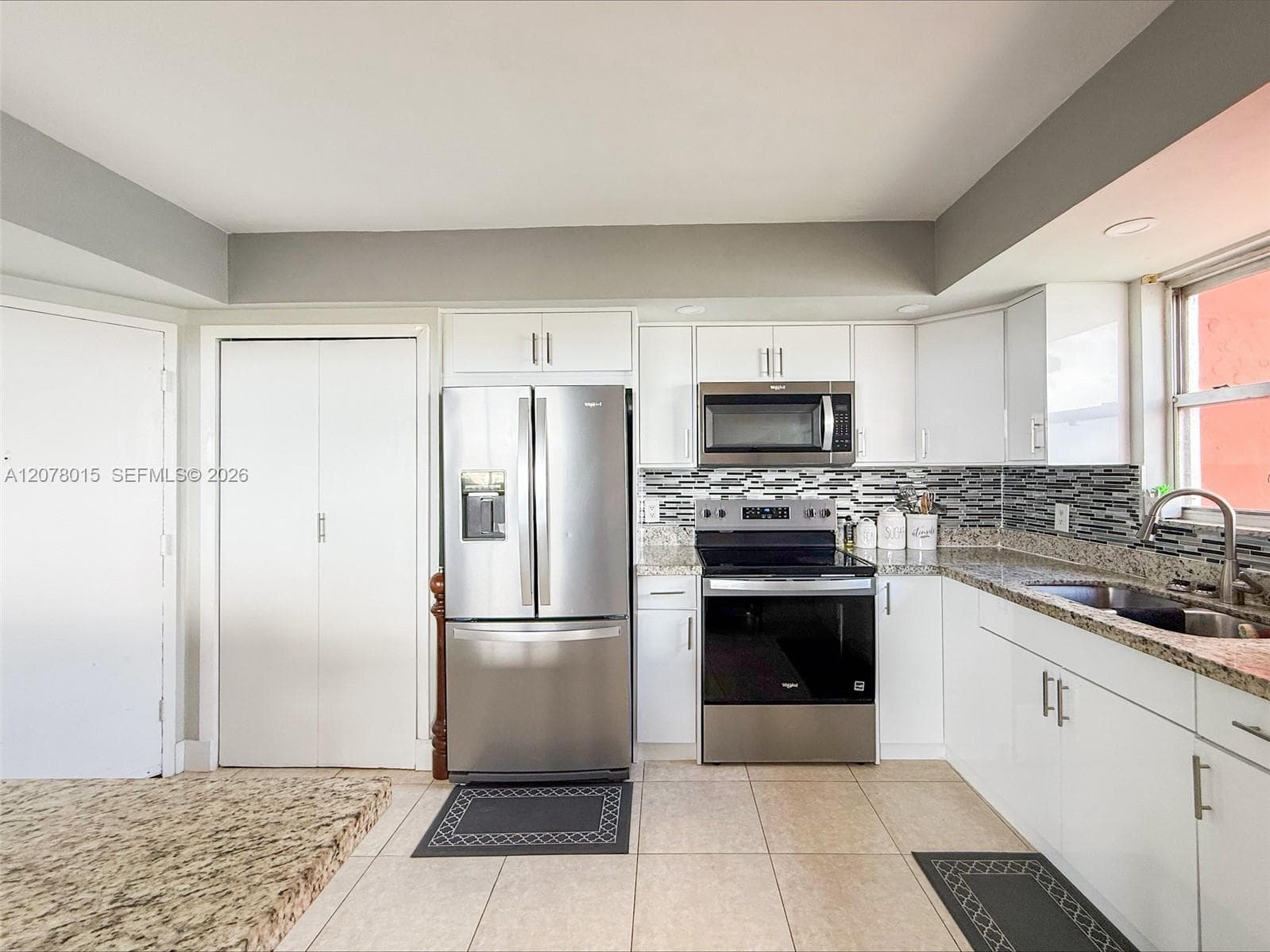 Buckly Towers · #1406W in Miami - Photo 8