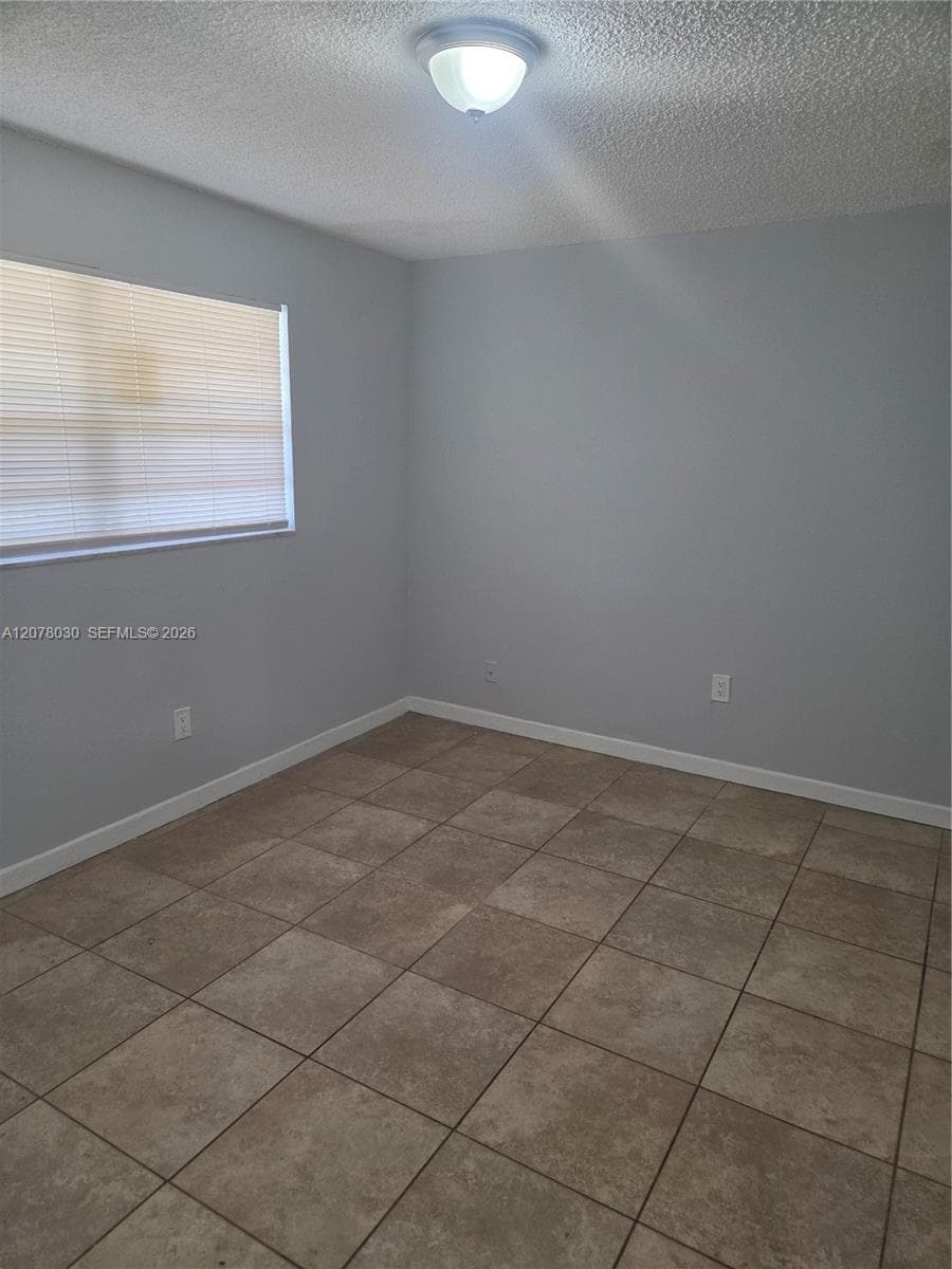 ENCLAVE AT THE PARK CONDO · #230 in Miami Gardens - Photo 3