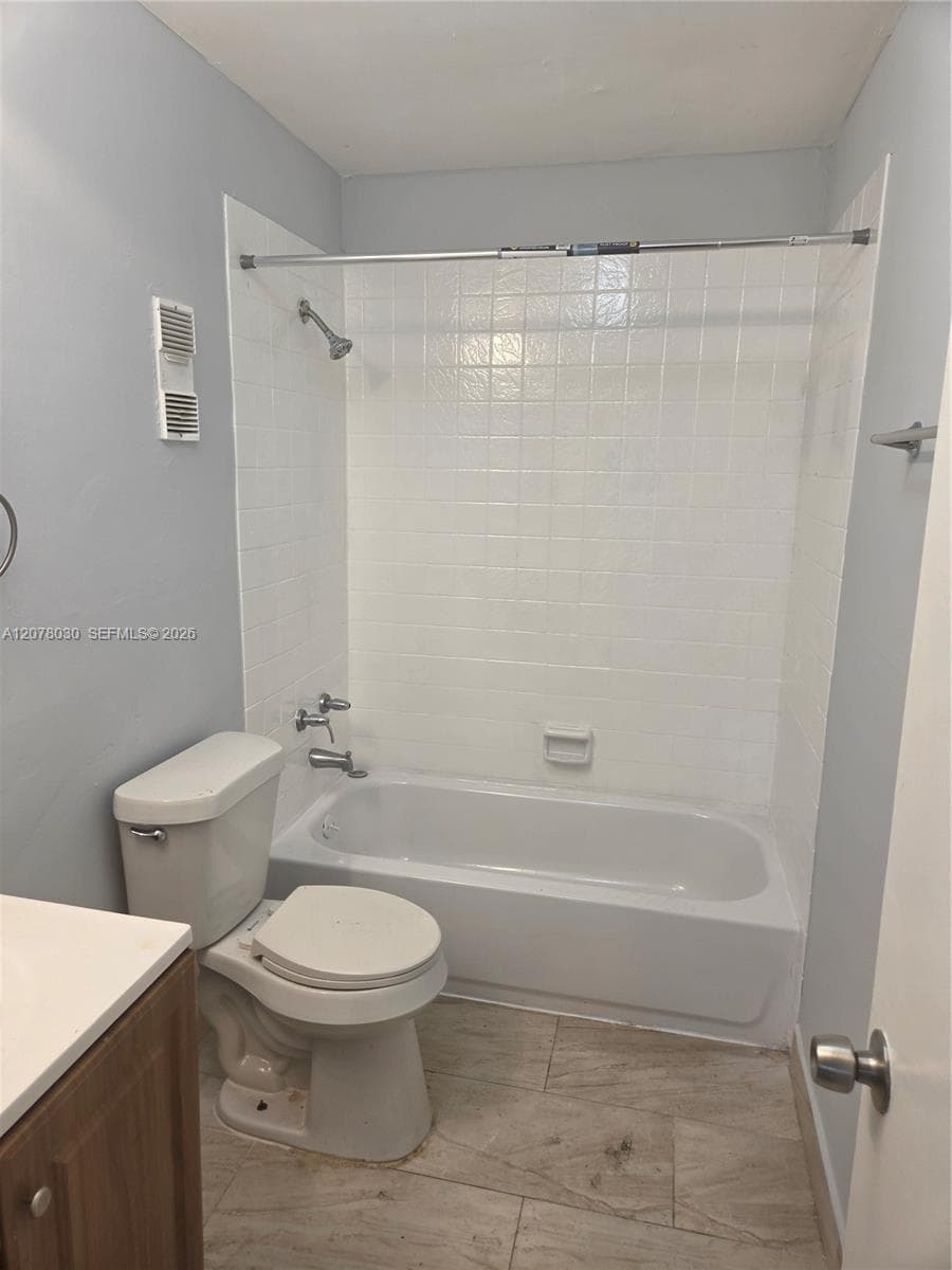 ENCLAVE AT THE PARK CONDO · #230 in Miami Gardens - Photo 8
