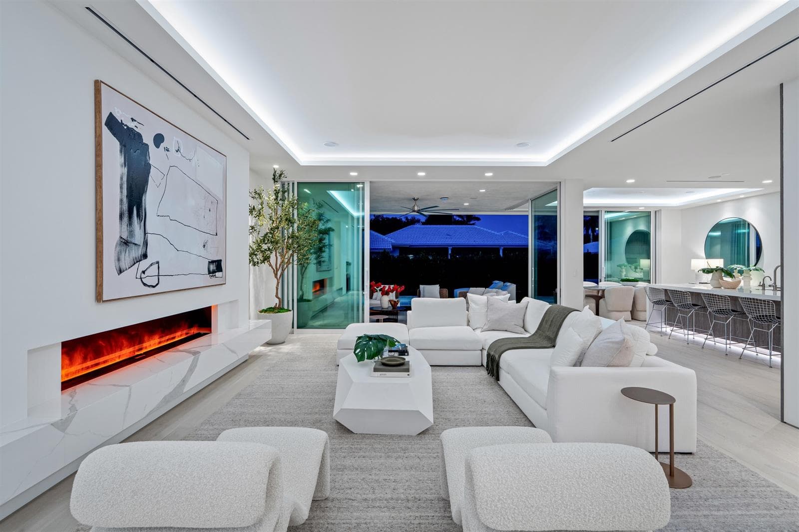 LIVING_ROOM_STRAIGHT_SUNSET