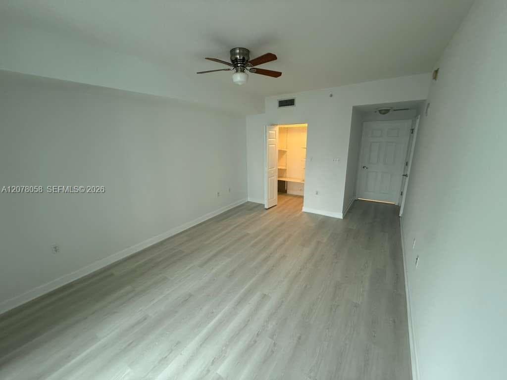 Hollywood Station · #816 in Hollywood - Photo 2