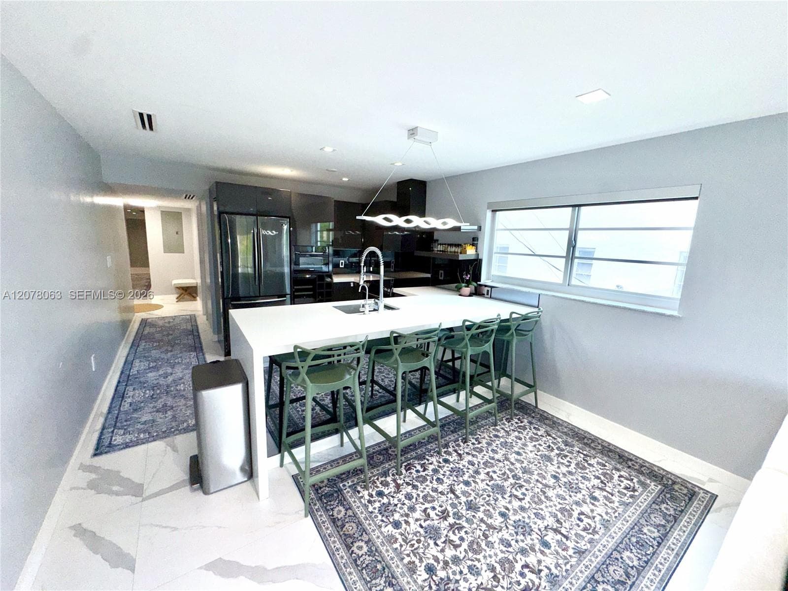 PARADISE PLAZA CONDO · #207 in Miami Beach - Photo 2