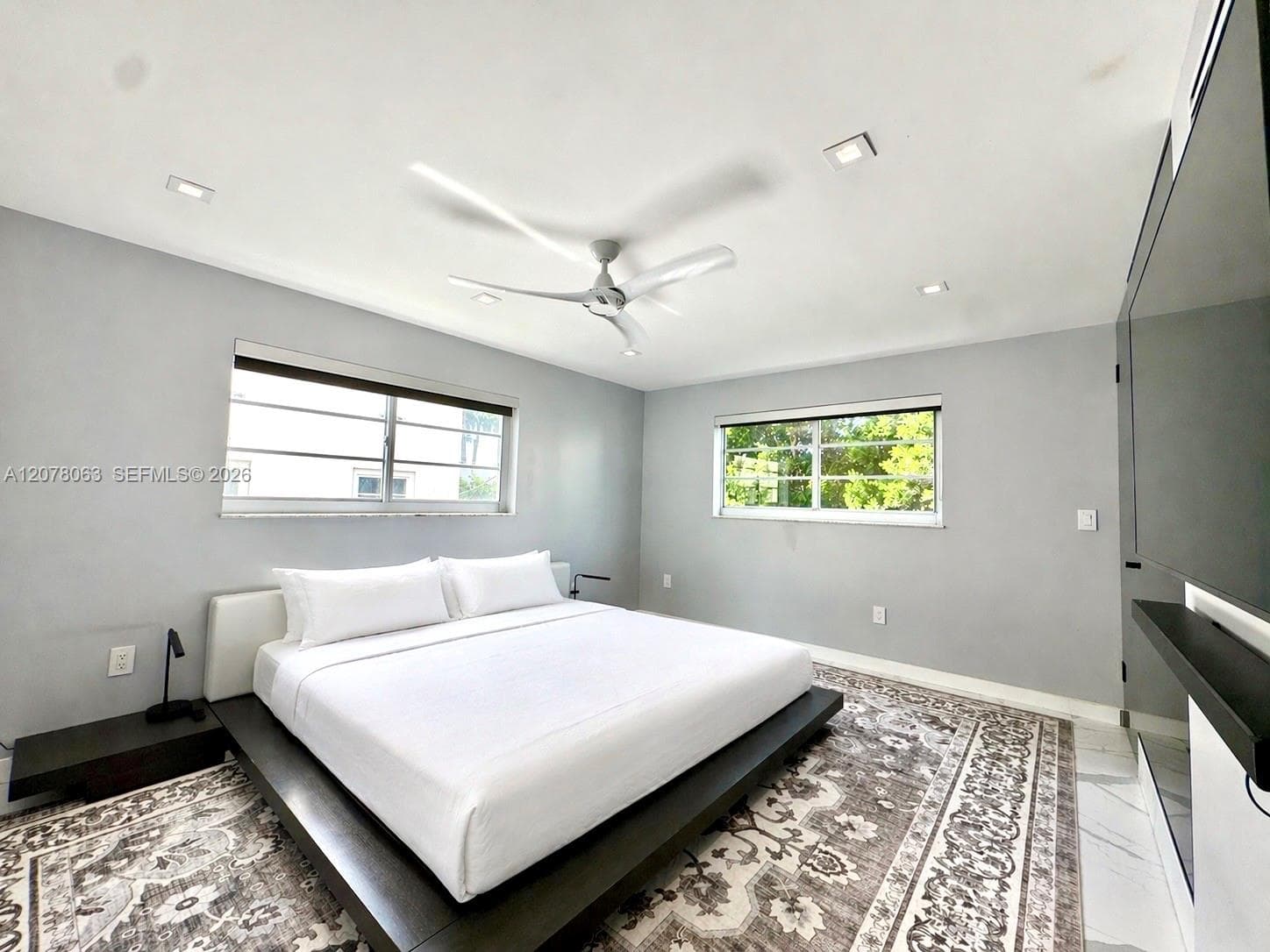 PARADISE PLAZA CONDO · #207 in Miami Beach - Photo 8