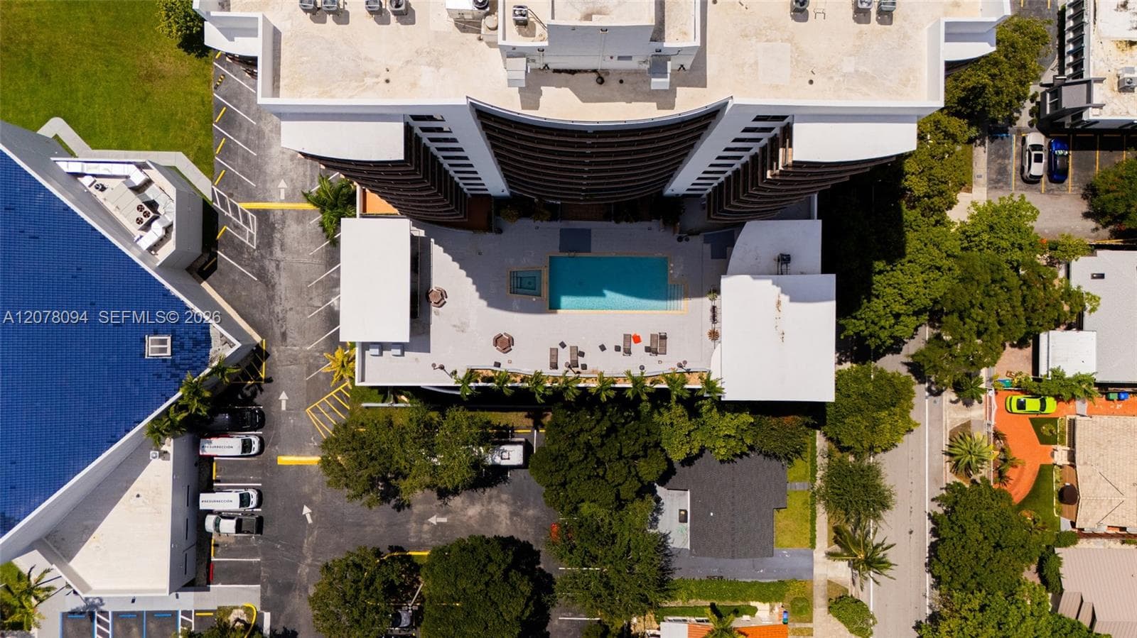THE LUXOR RESIDENCES COND · #1001 in Miami - Photo 39