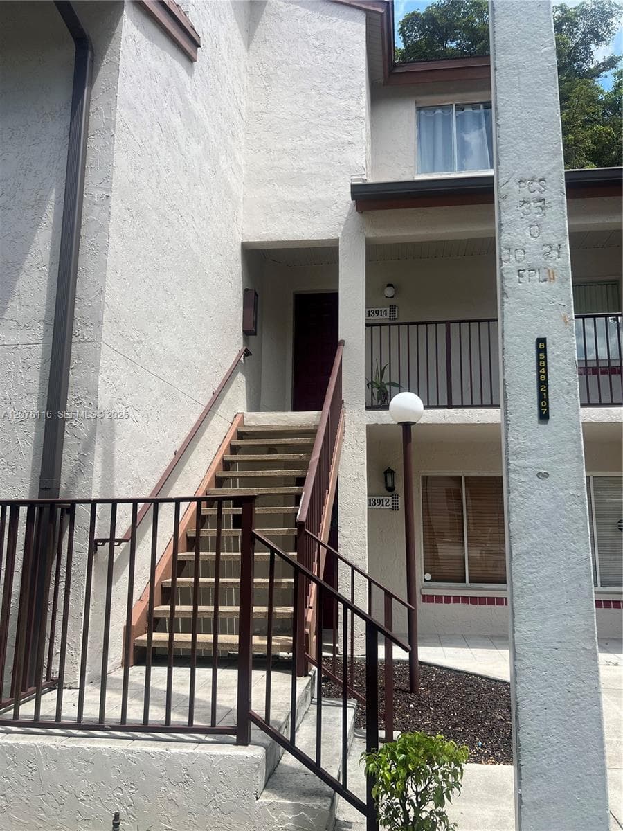 PARC VISTA CONDO · #13914 in Miami - Photo 2