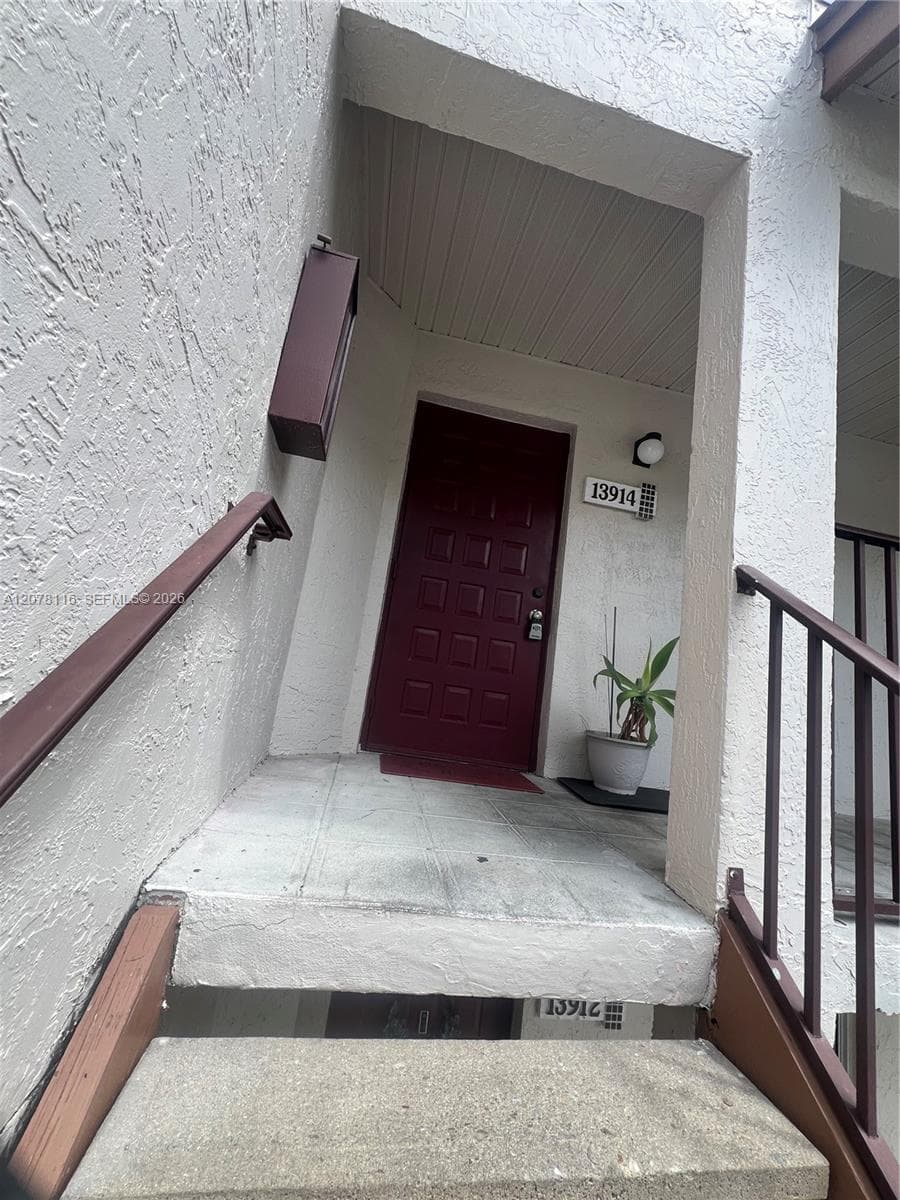 PARC VISTA CONDO · #13914 in Miami - Photo 3