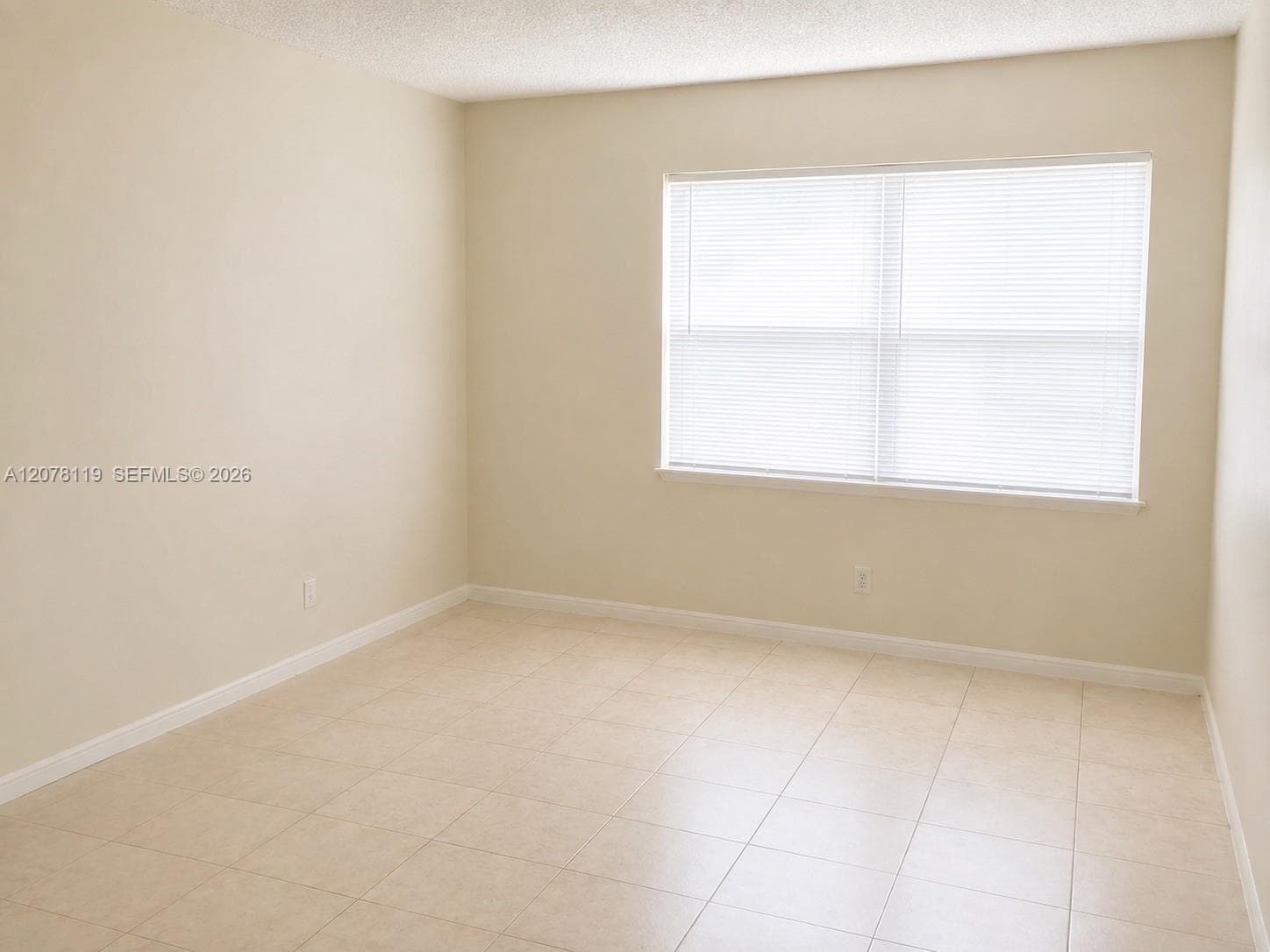 VENETIAN GARDENS AT COUNT · #O202 in Hialeah - Photo 3