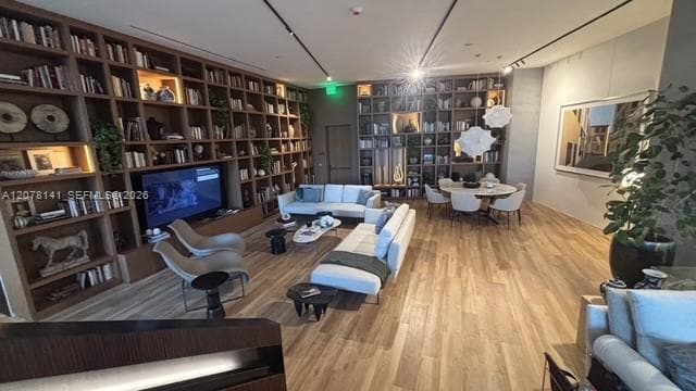 Library & Residents’ Lounge