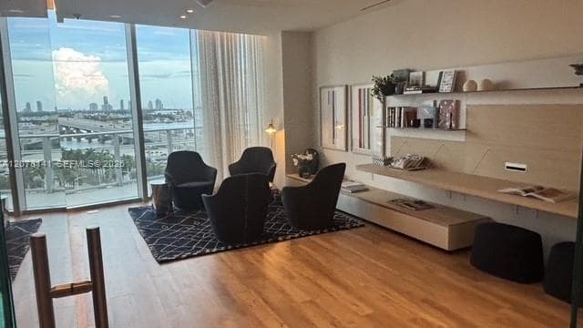 Business Center – Workspace