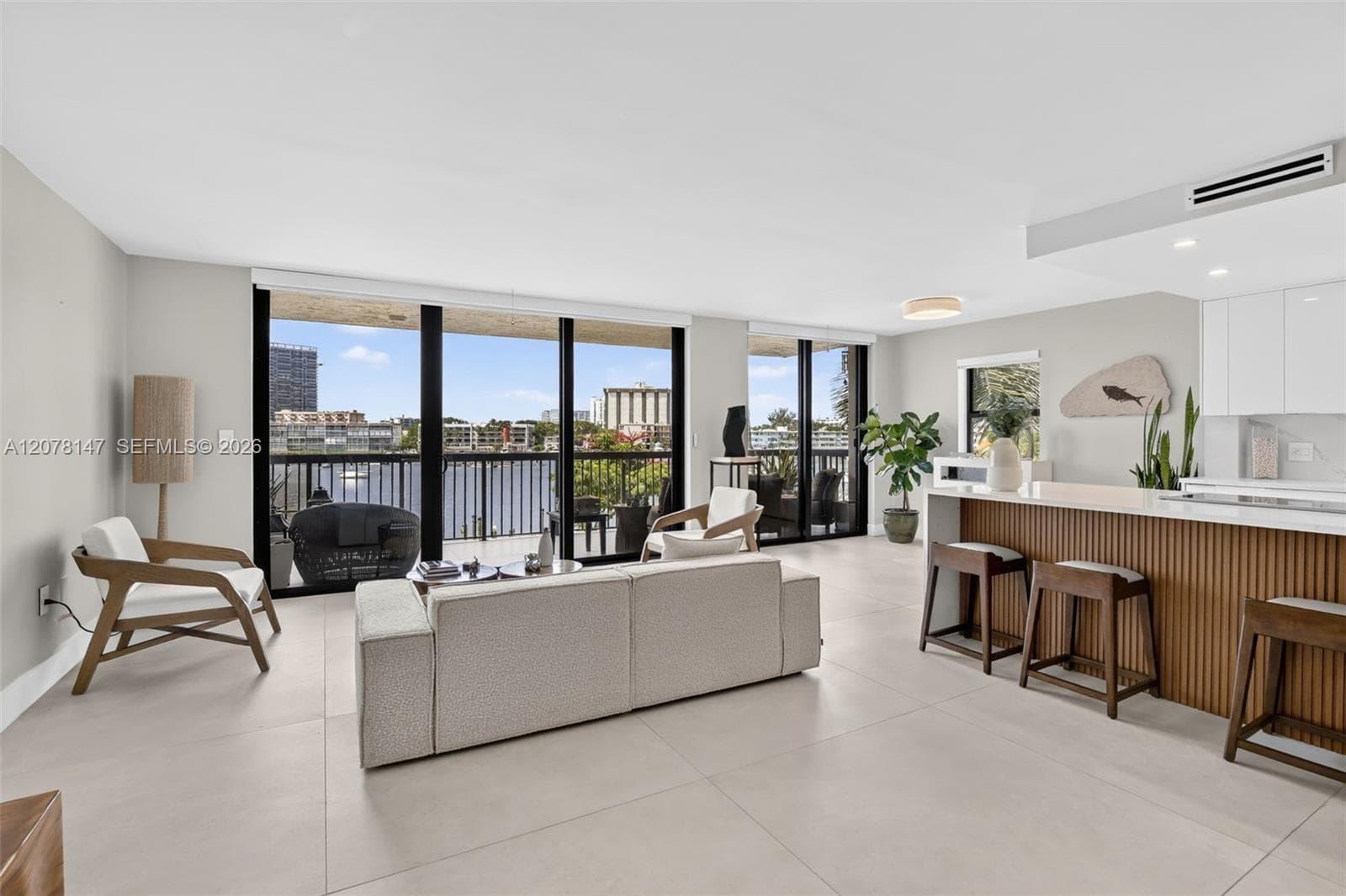 LINDAL APTS CONDO · #306 in Hallandale Beach - Photo 4