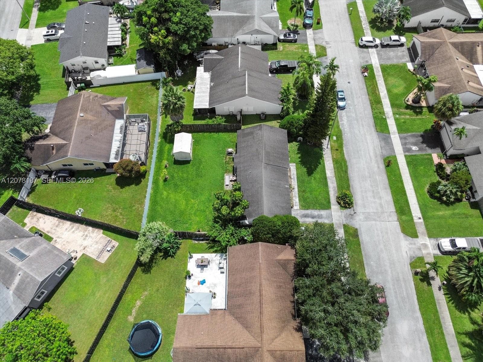 939 S Bluebird Ln photo 13