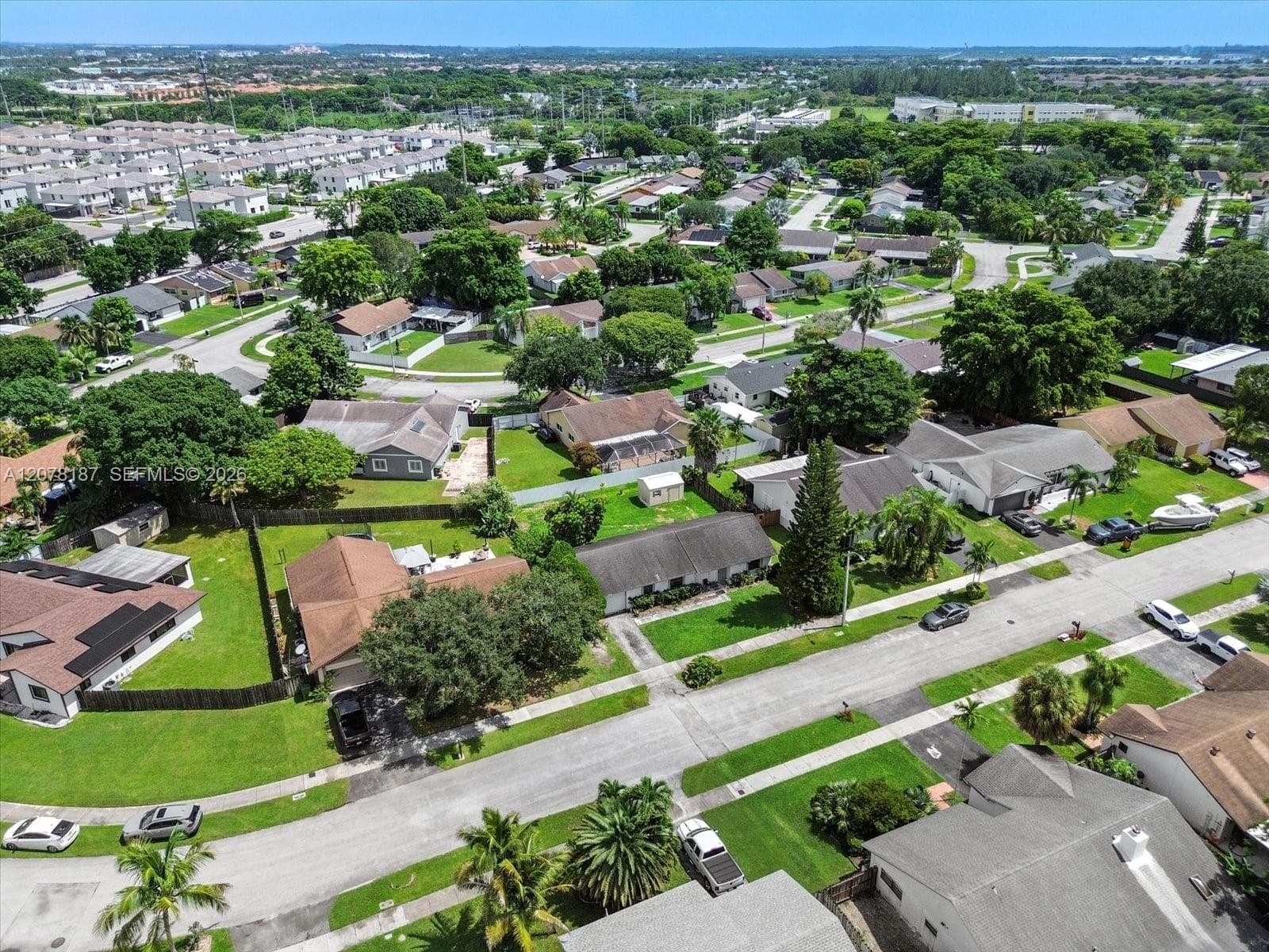 939 S Bluebird Ln photo 17