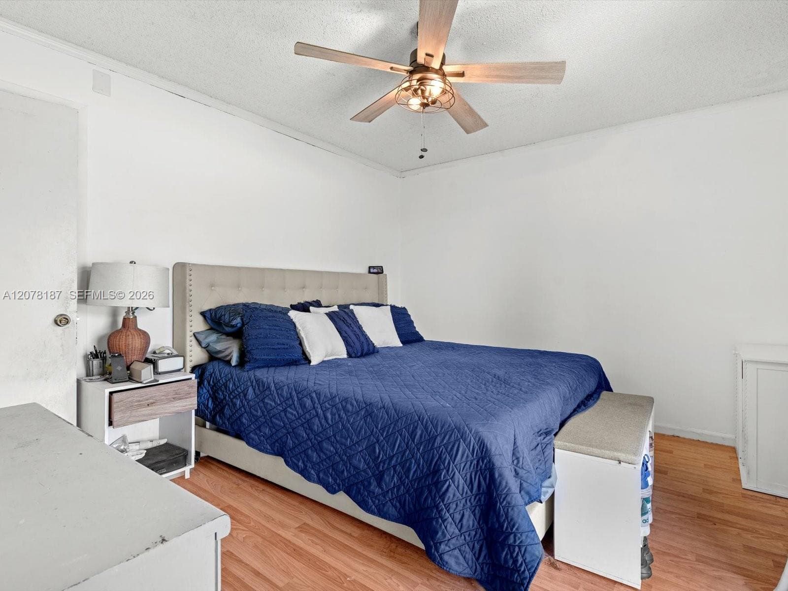 939 S Bluebird Ln photo 36