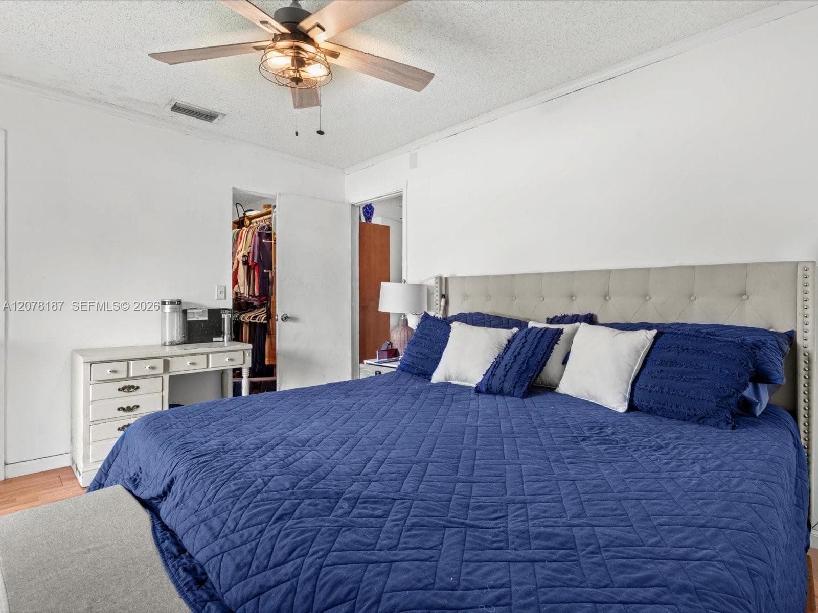 939 S Bluebird Ln photo 37