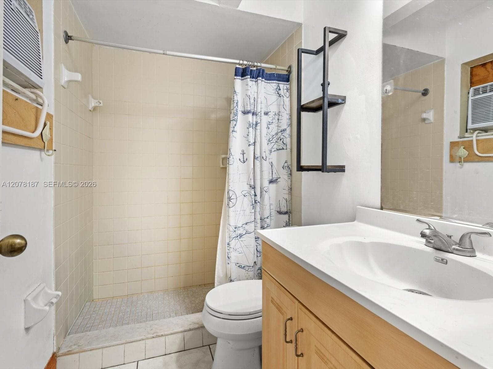 939 S Bluebird Ln photo 39