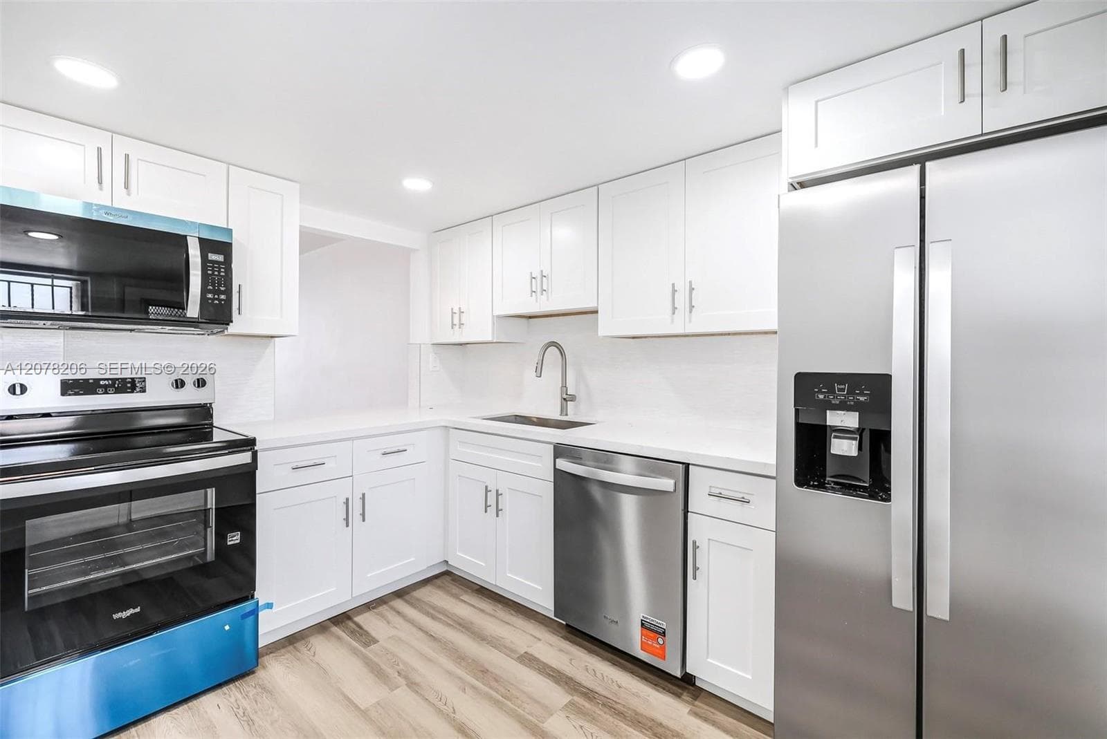 THIRD MOORINGS CONDO · #257 in Miami - Photo 4