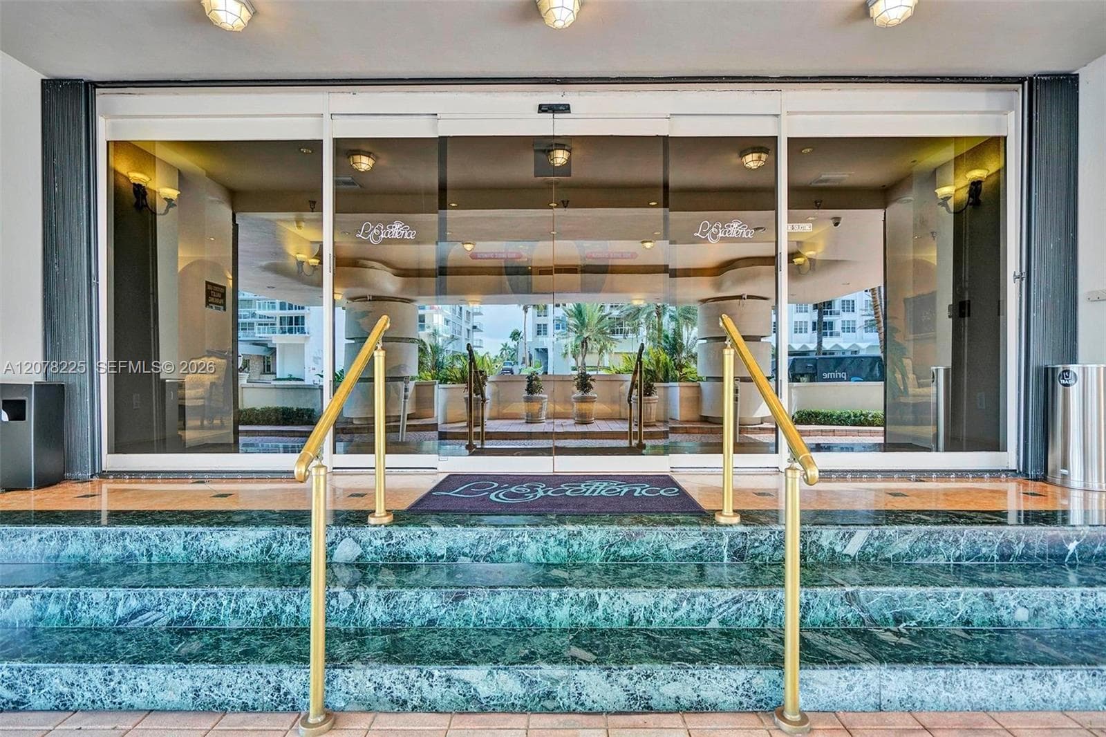 LEXCELLENCE CONDO · #2004 in Miami Beach - Photo 3