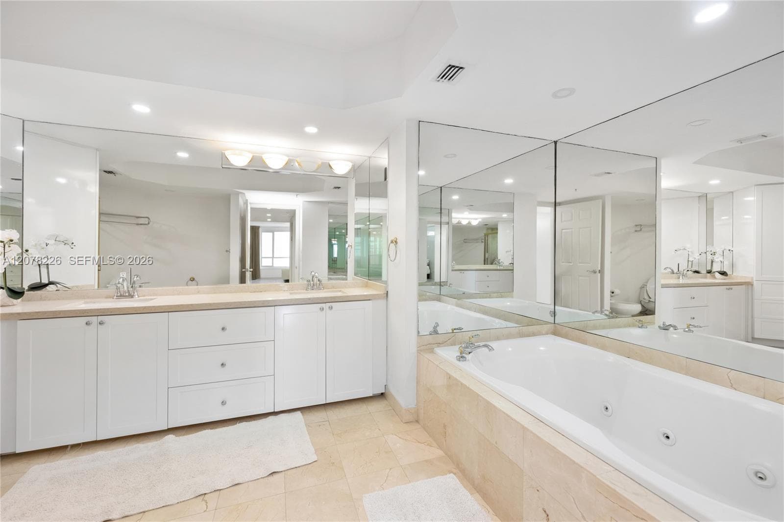 Sands Pointe Ocean Beach Resort · #907 in Sunny Isles Beach - Photo 23
