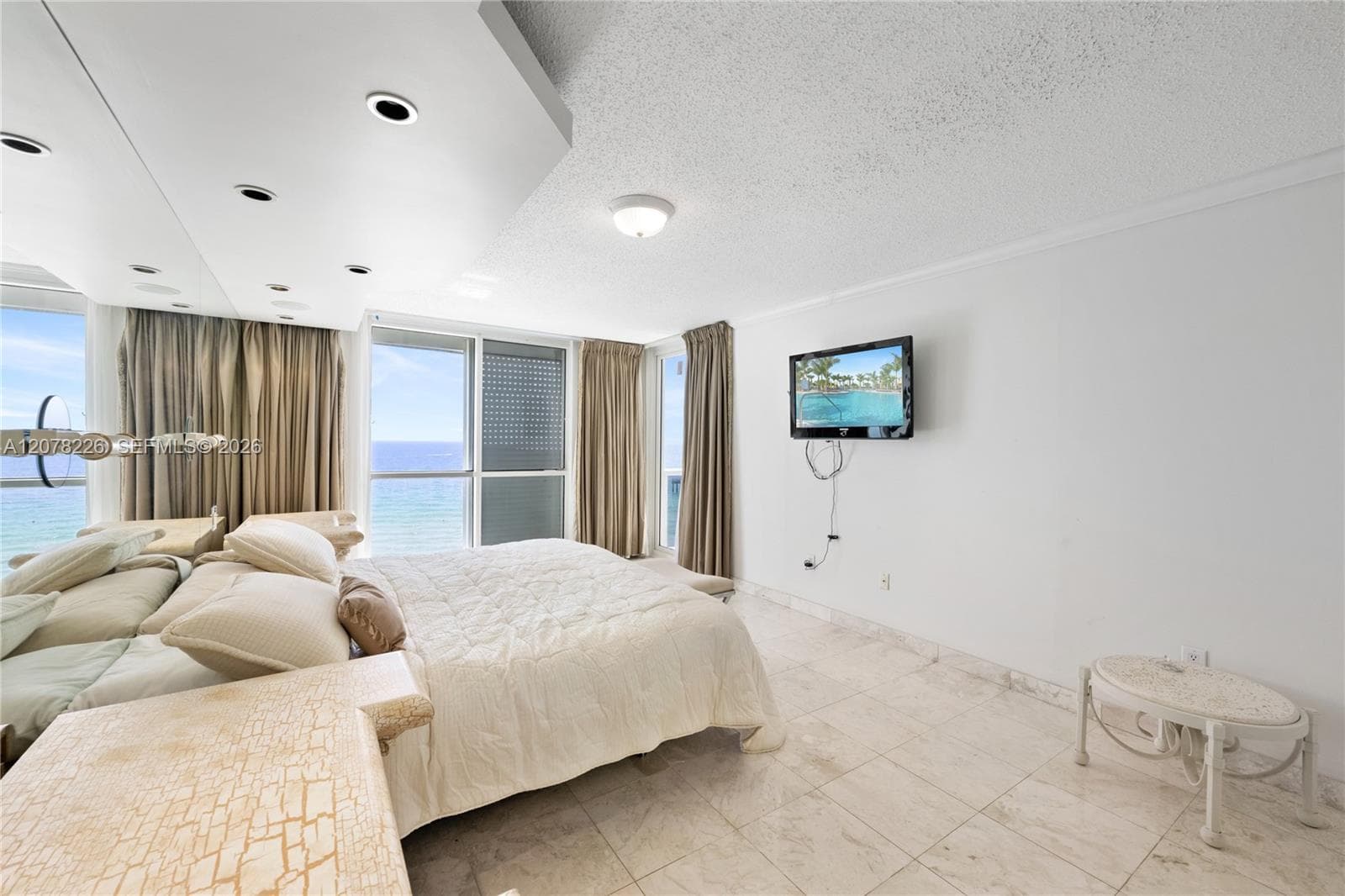 Sands Pointe Ocean Beach Resort · #907 in Sunny Isles Beach - Photo 26
