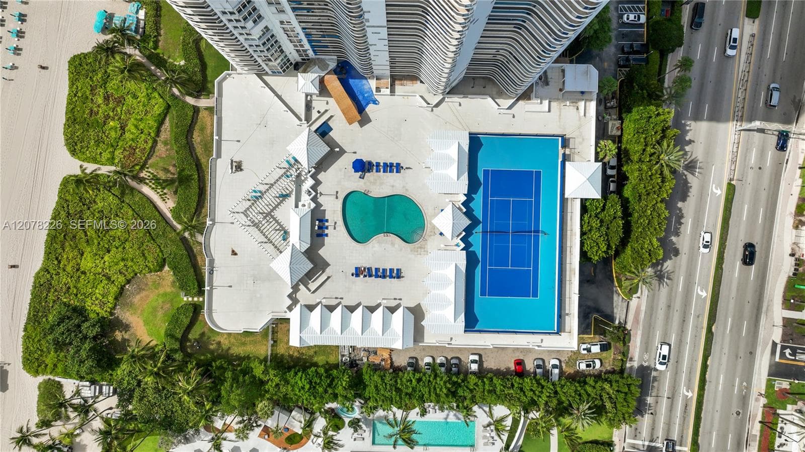 Sands Pointe Ocean Beach Resort · #907 in Sunny Isles Beach - Photo 32