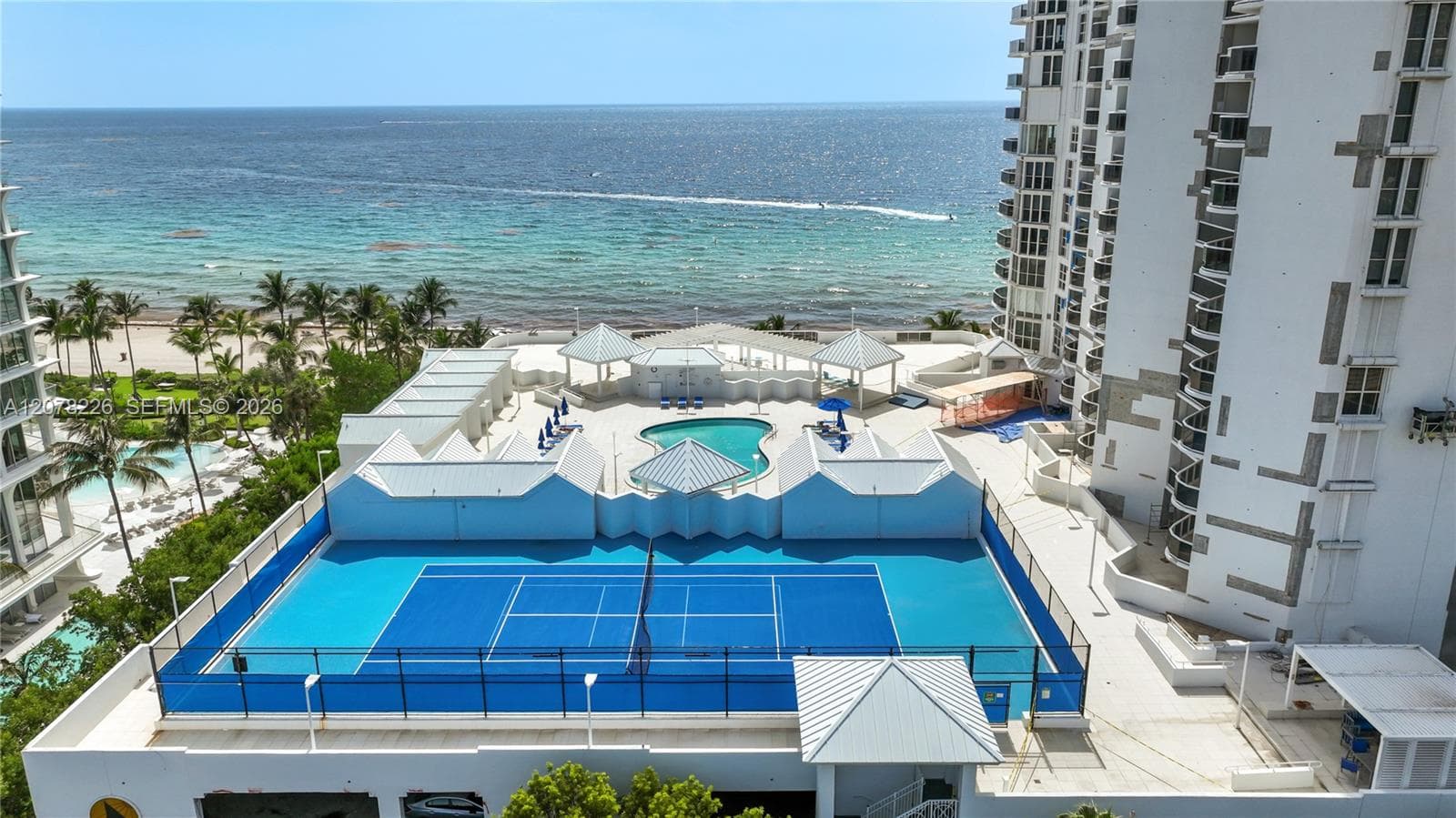 Sands Pointe Ocean Beach Resort · #907 in Sunny Isles Beach - Photo 30