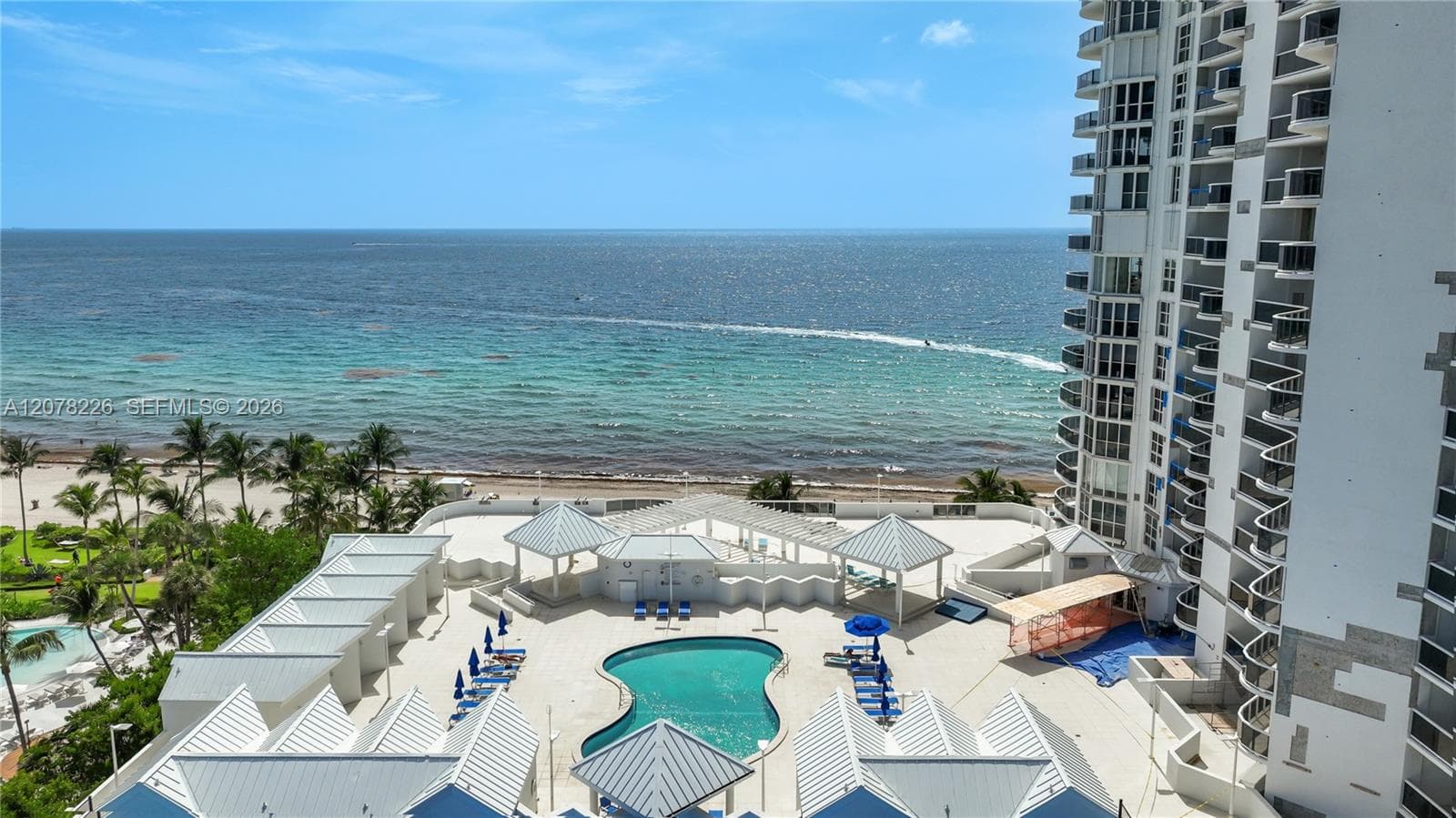 Sands Pointe Ocean Beach Resort · #907 in Sunny Isles Beach - Photo 33