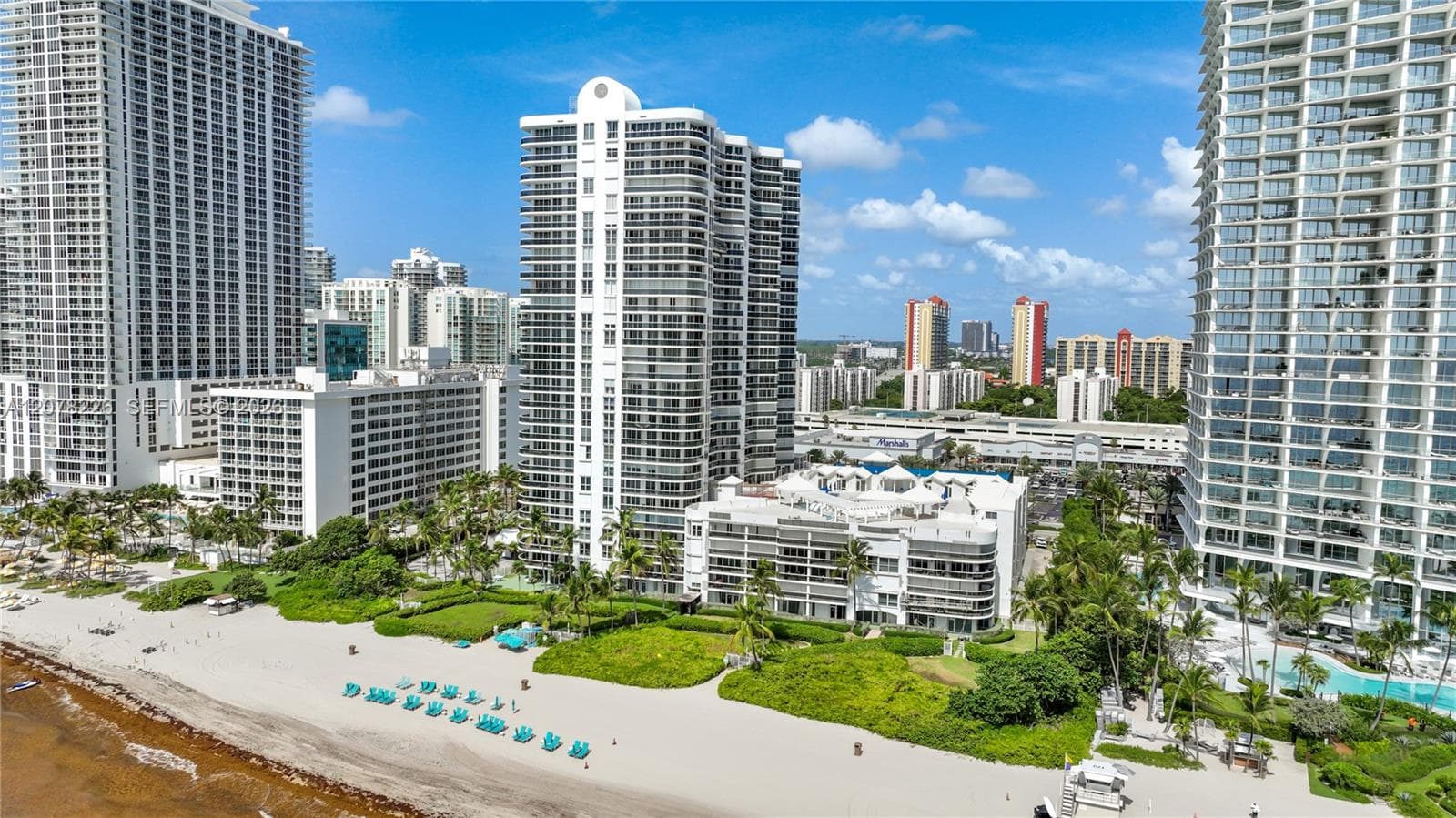 Sands Pointe Ocean Beach Resort · #907 in Sunny Isles Beach - Photo 29