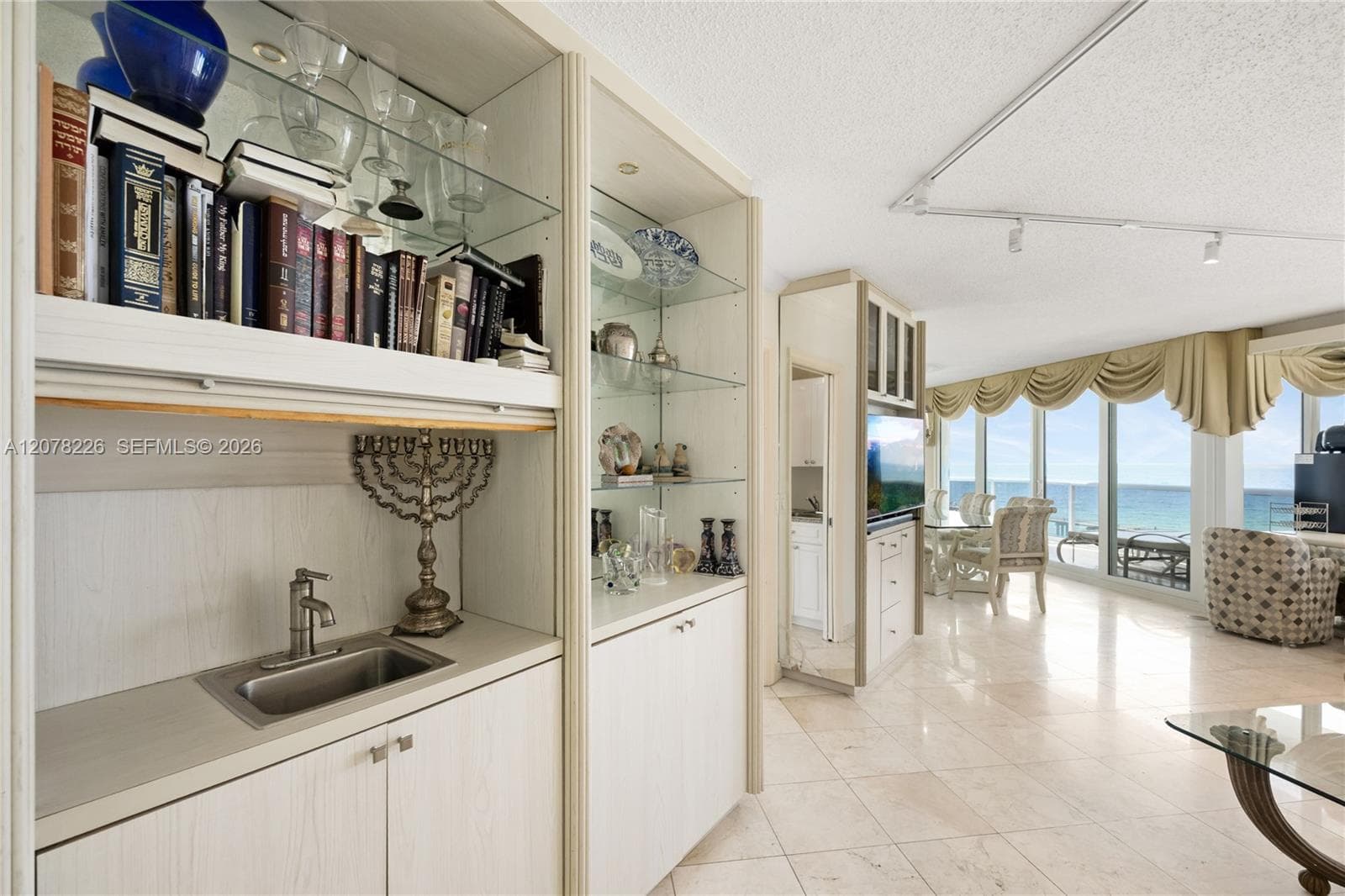 Sands Pointe Ocean Beach Resort · #907 in Sunny Isles Beach - Photo 8