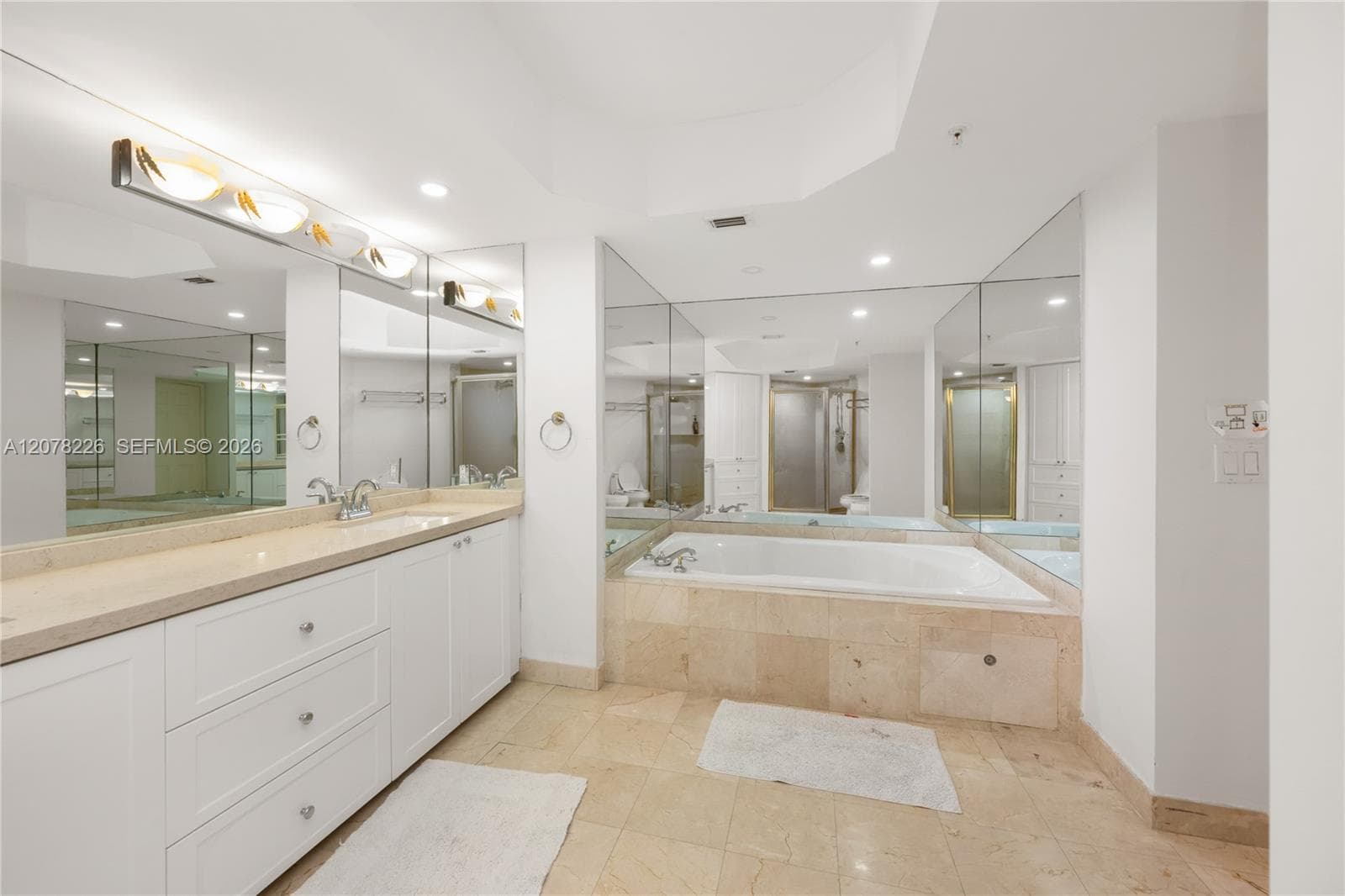 Sands Pointe Ocean Beach Resort · #907 in Sunny Isles Beach - Photo 25