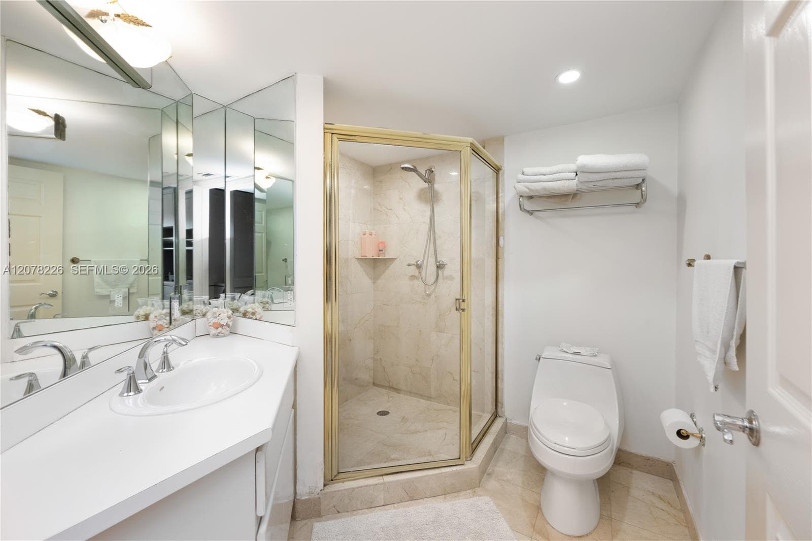 Sands Pointe Ocean Beach Resort · #907 in Sunny Isles Beach - Photo 21