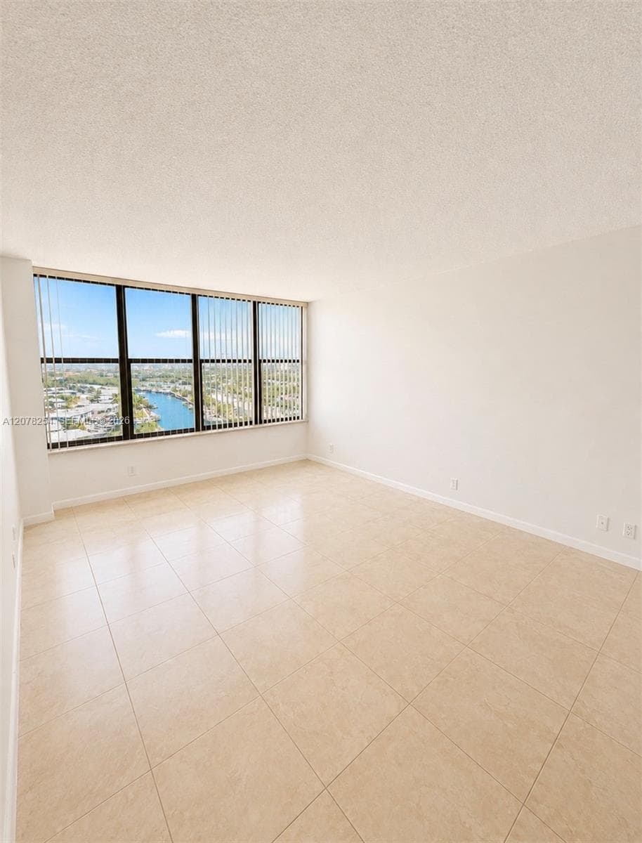 OLYMPUS CONDO PHASE · #1207 in Hallandale Beach - Photo 4
