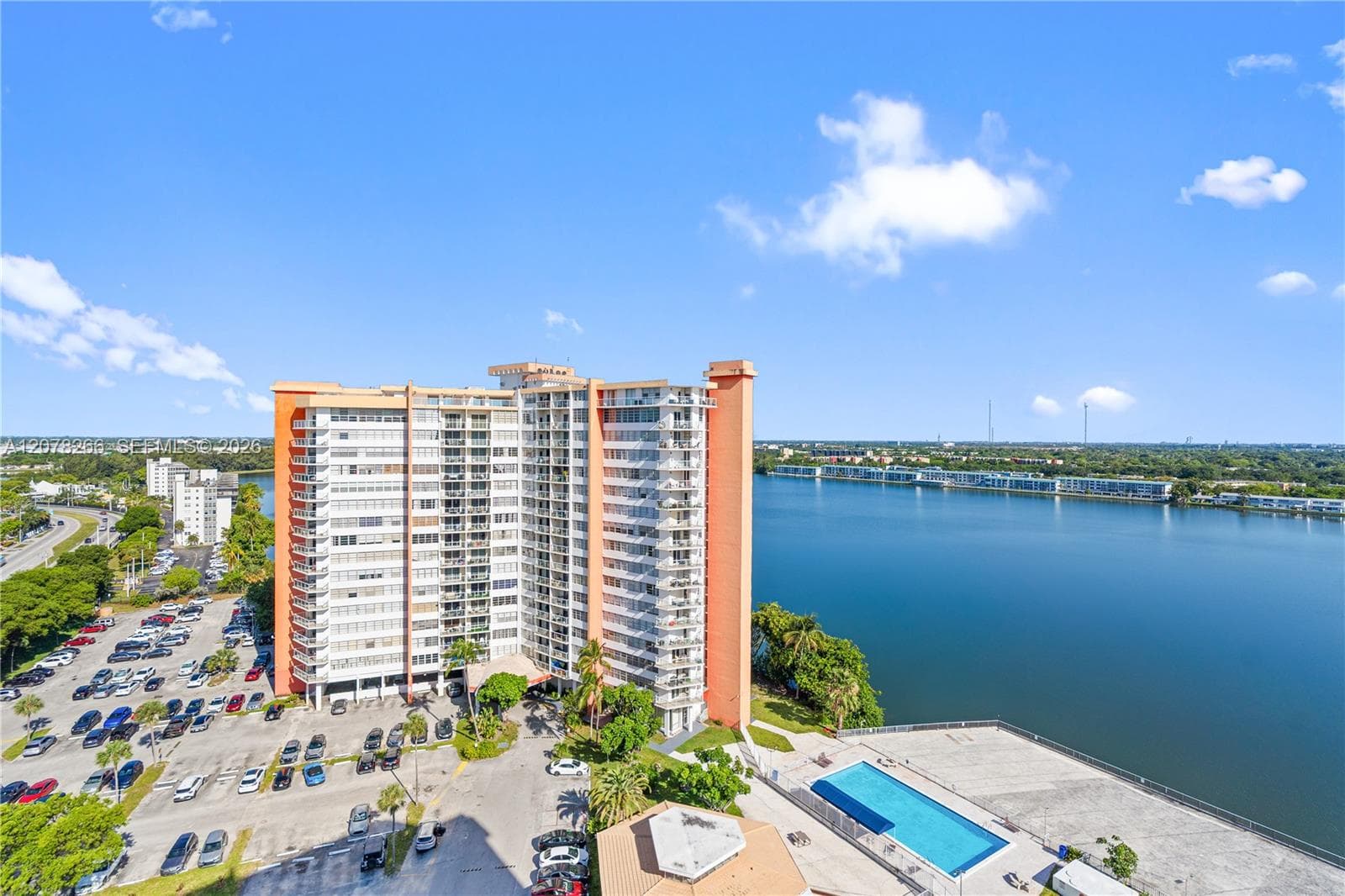 BUCKLEY TOWERS CONDO - EA · #1603E in Miami - Photo 1